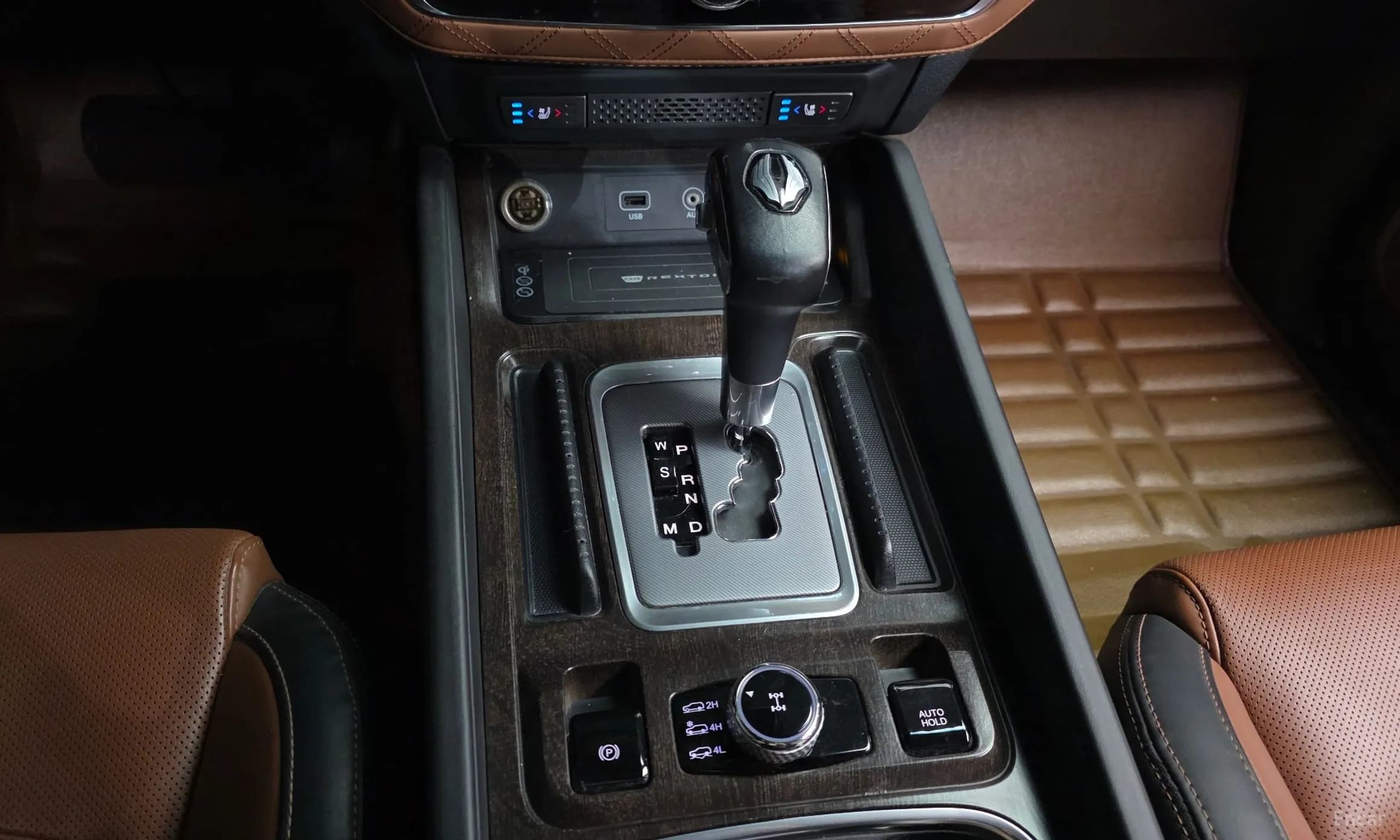 G4 Rexton