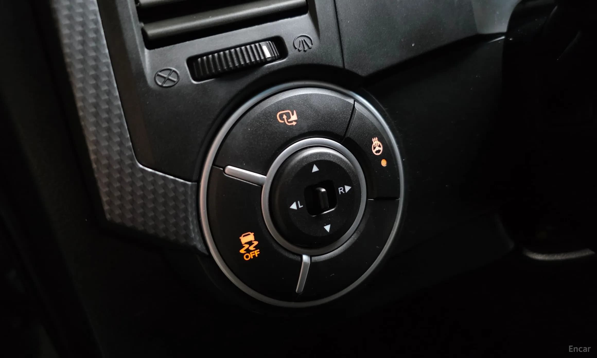 Korando Sports