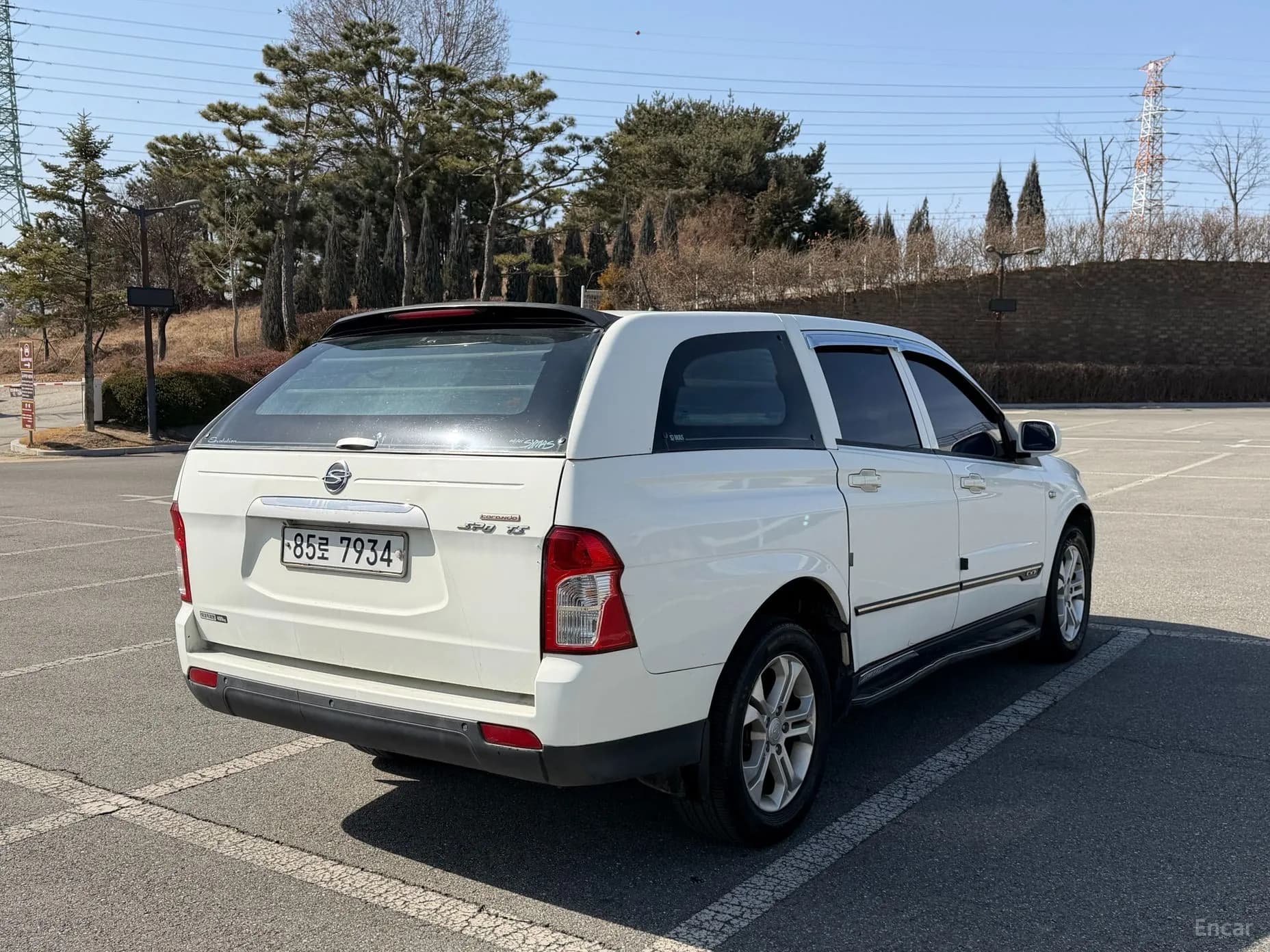 Korando Sports