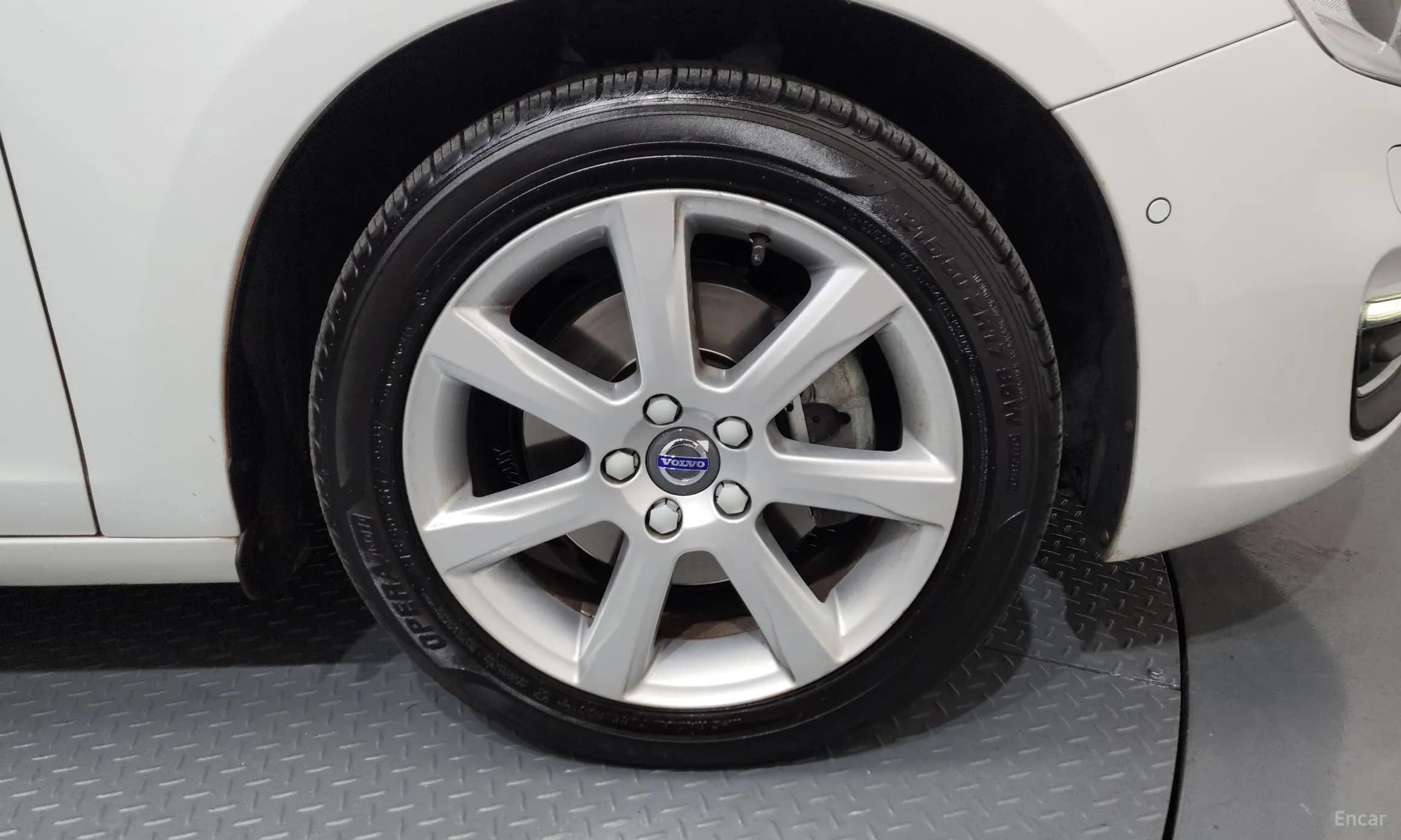 S60