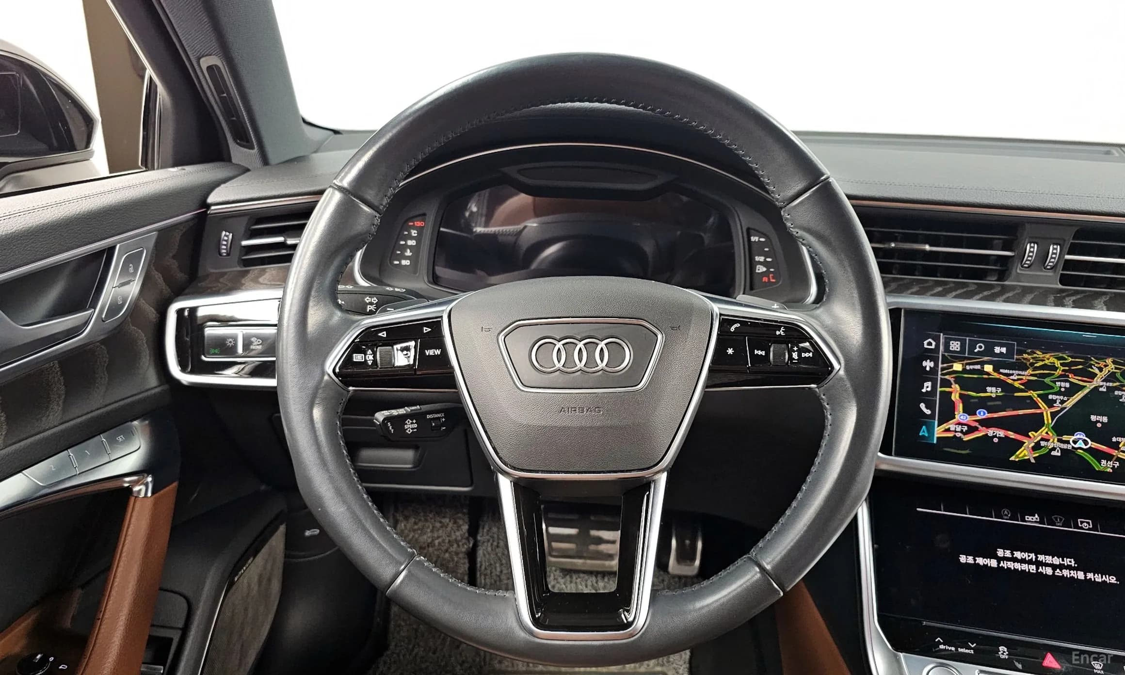 A6 (C8)
