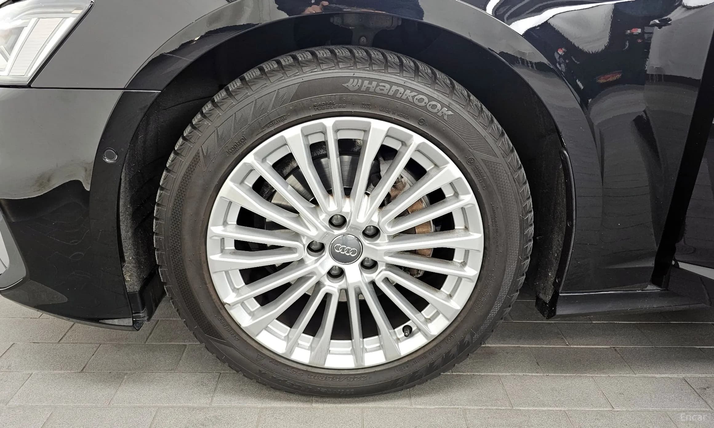 A6 (C8)