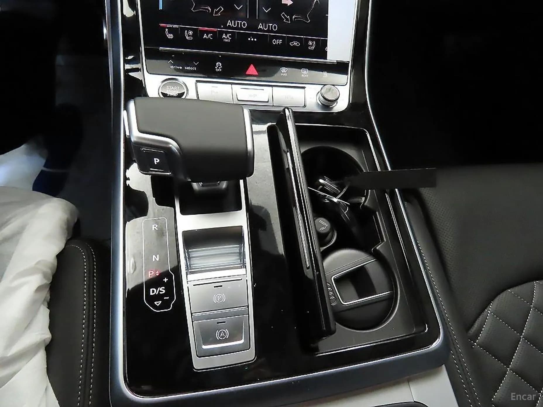Q7 (4M)