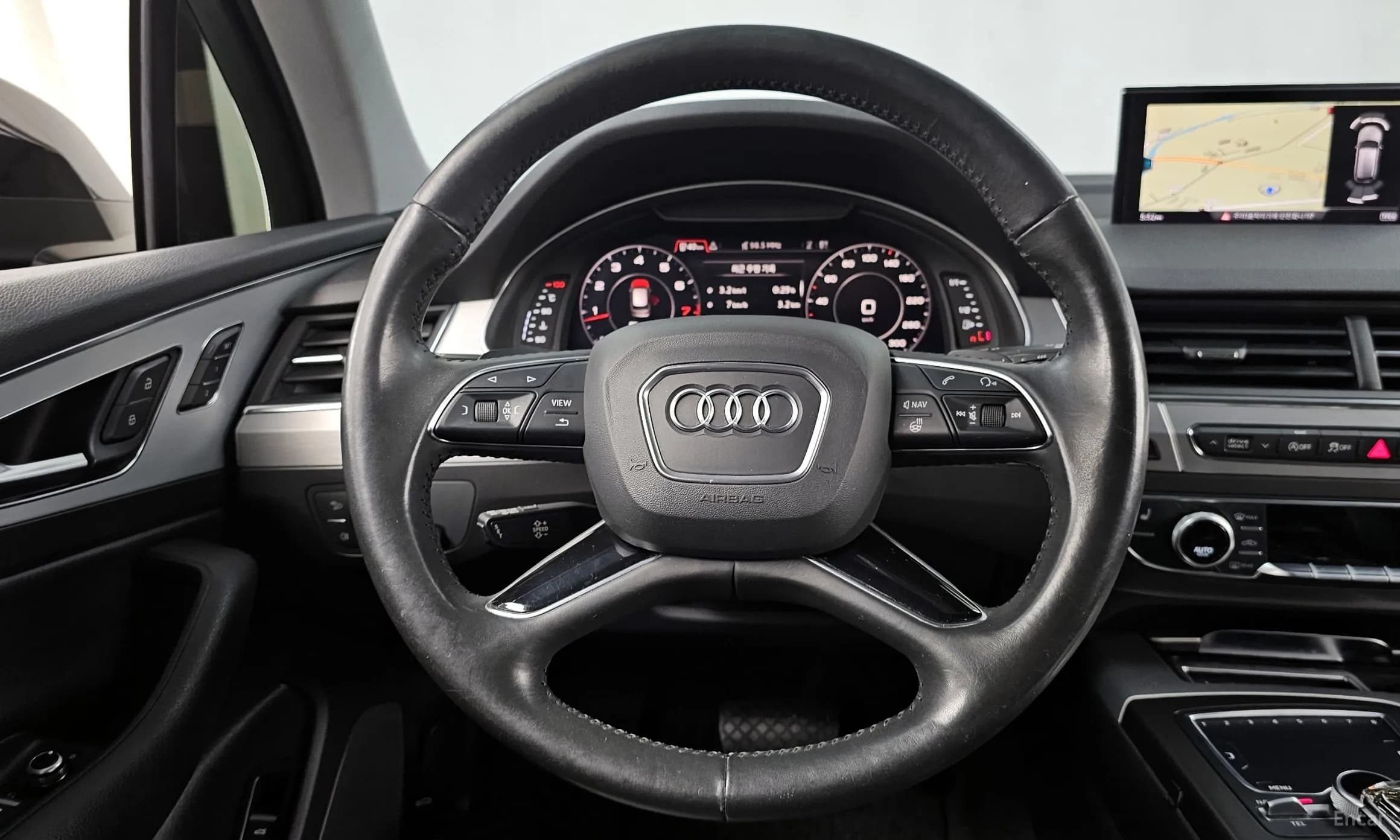 Q7 (4M)