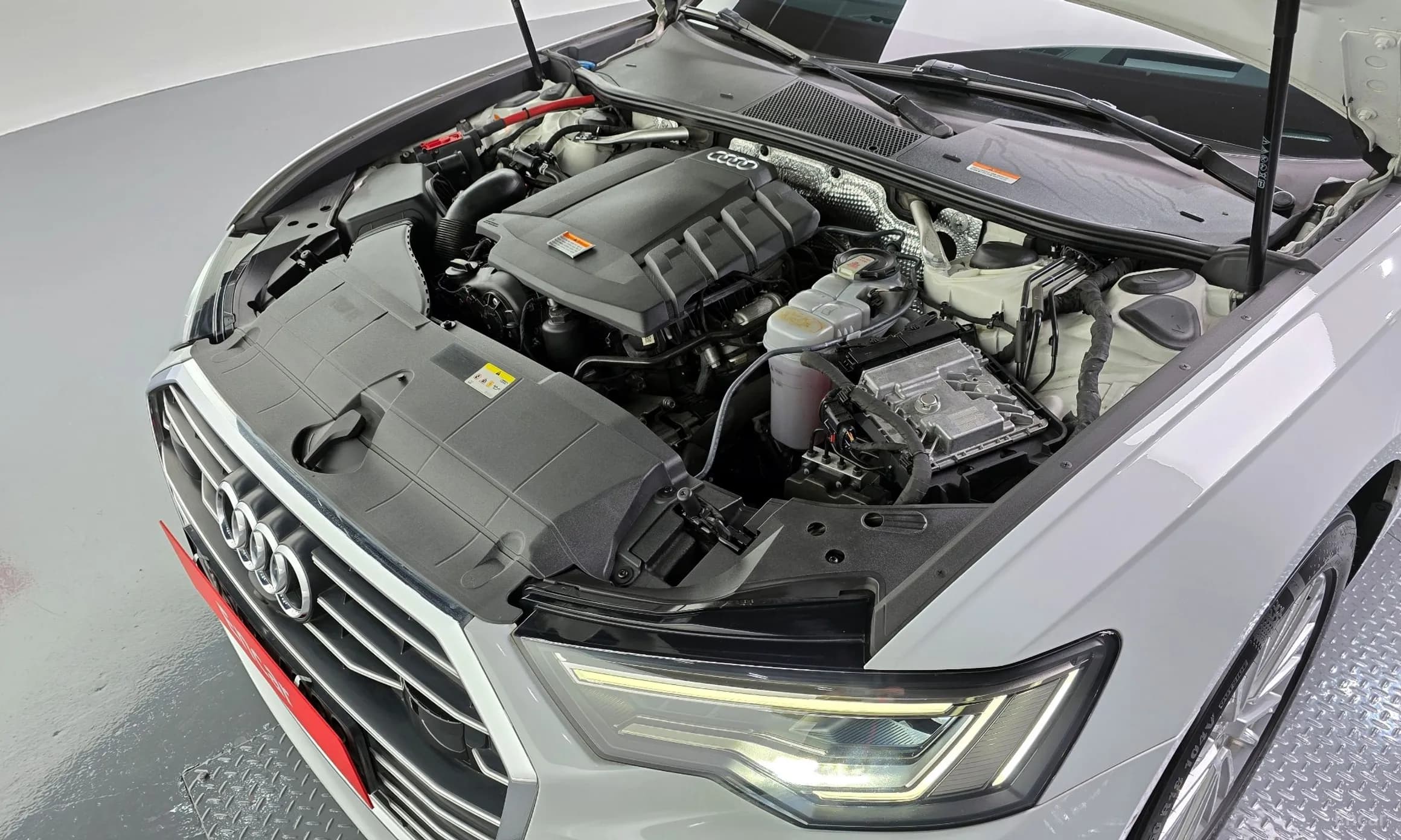 A6 (C8)