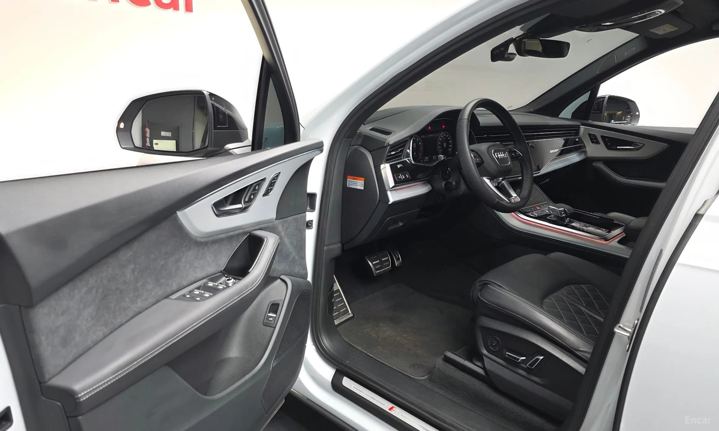Q7 (4M)