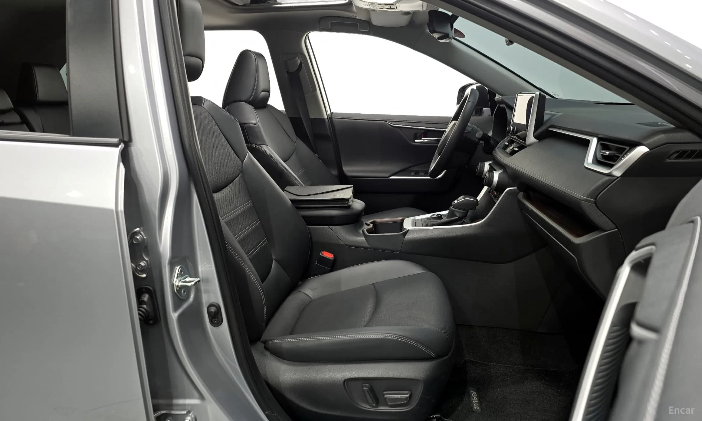 RAV4 5th Generation