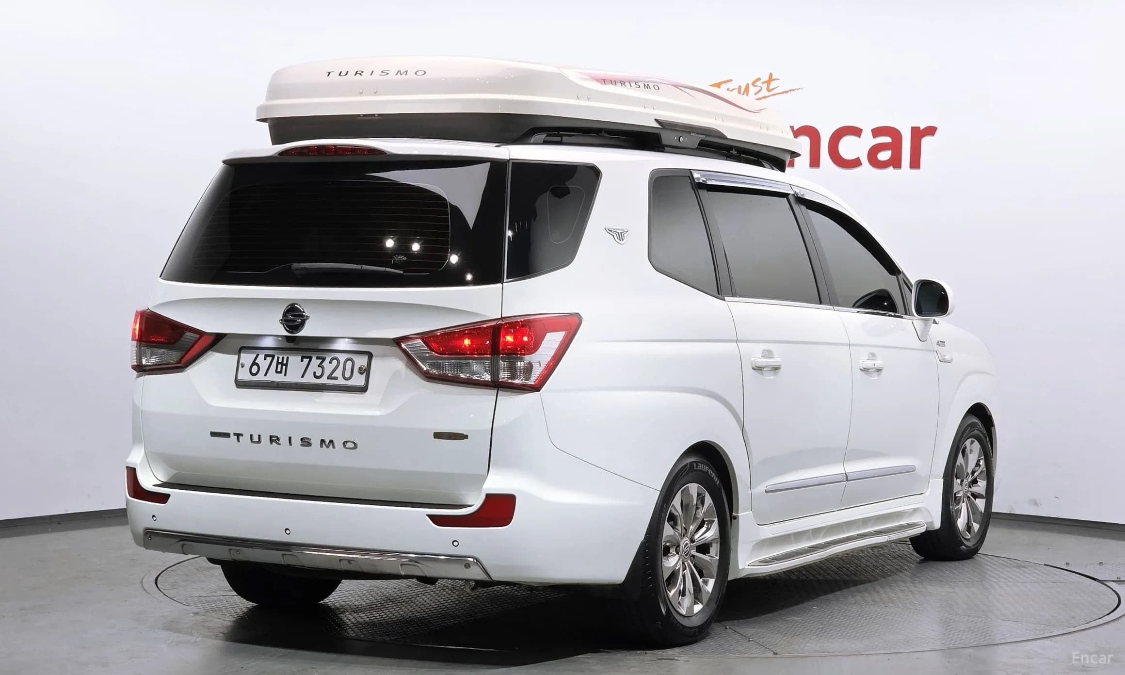 Korando Turismo
