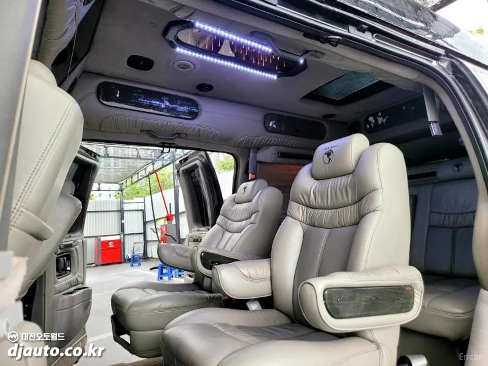 Express Van