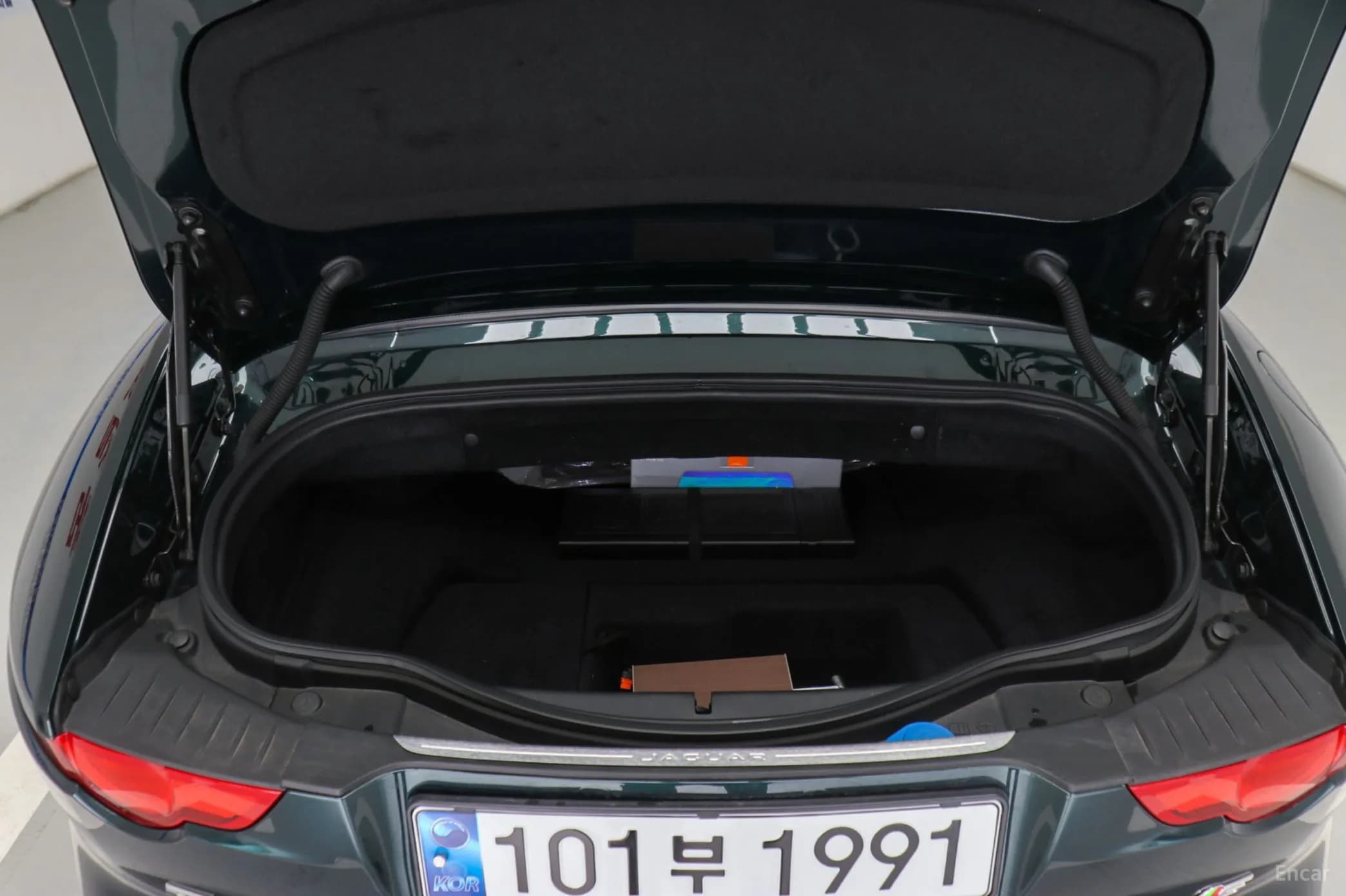 F-TYPE