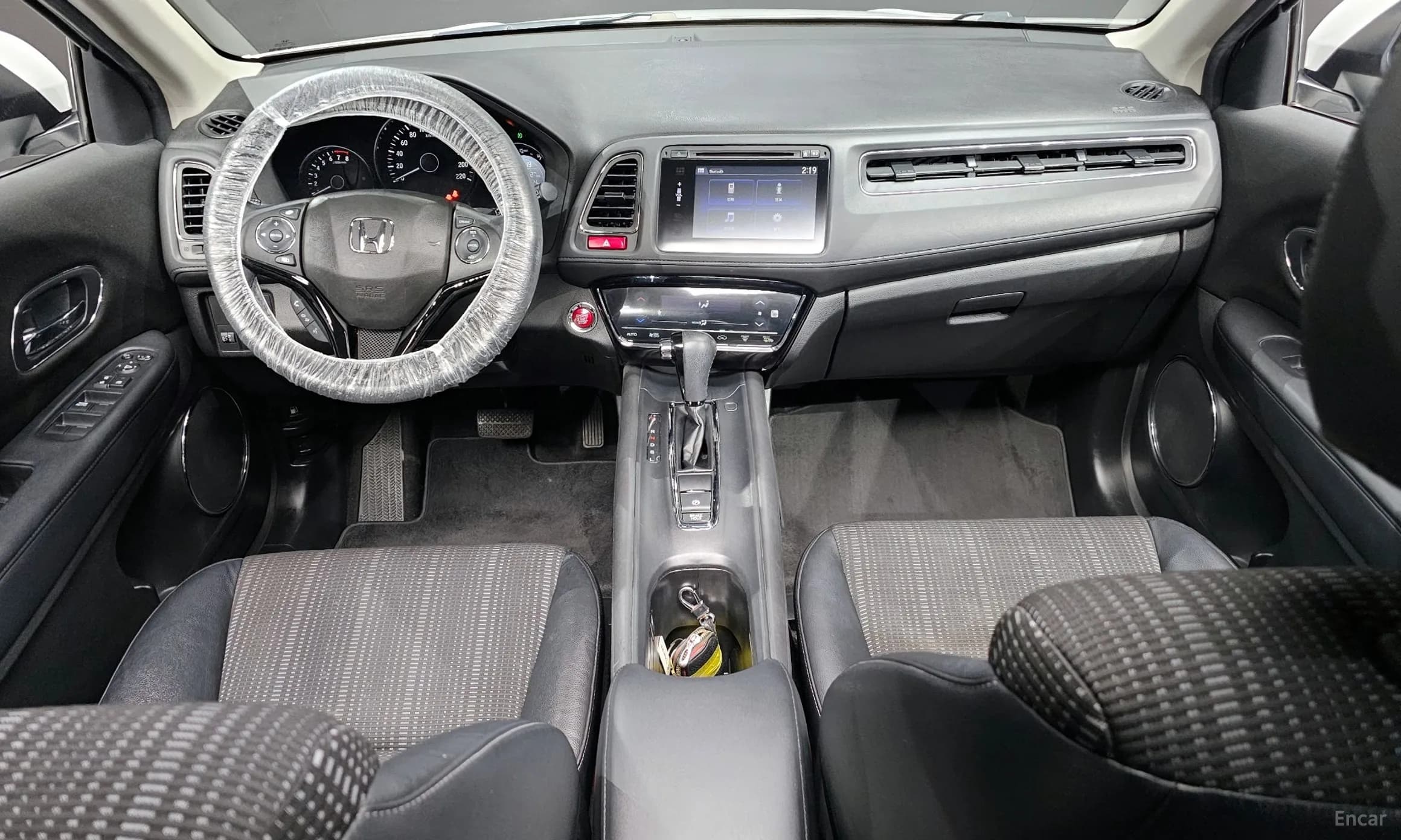 HR-V
