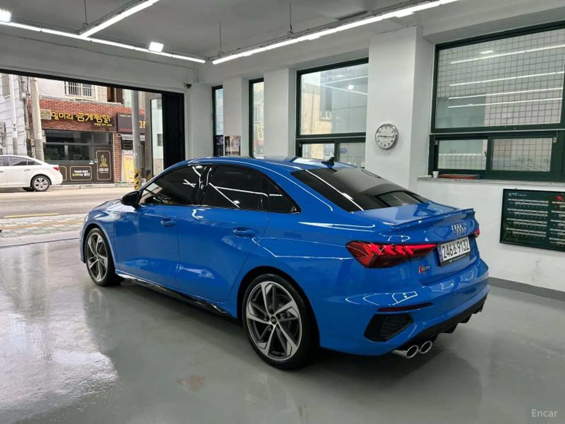 S3 (8Y)