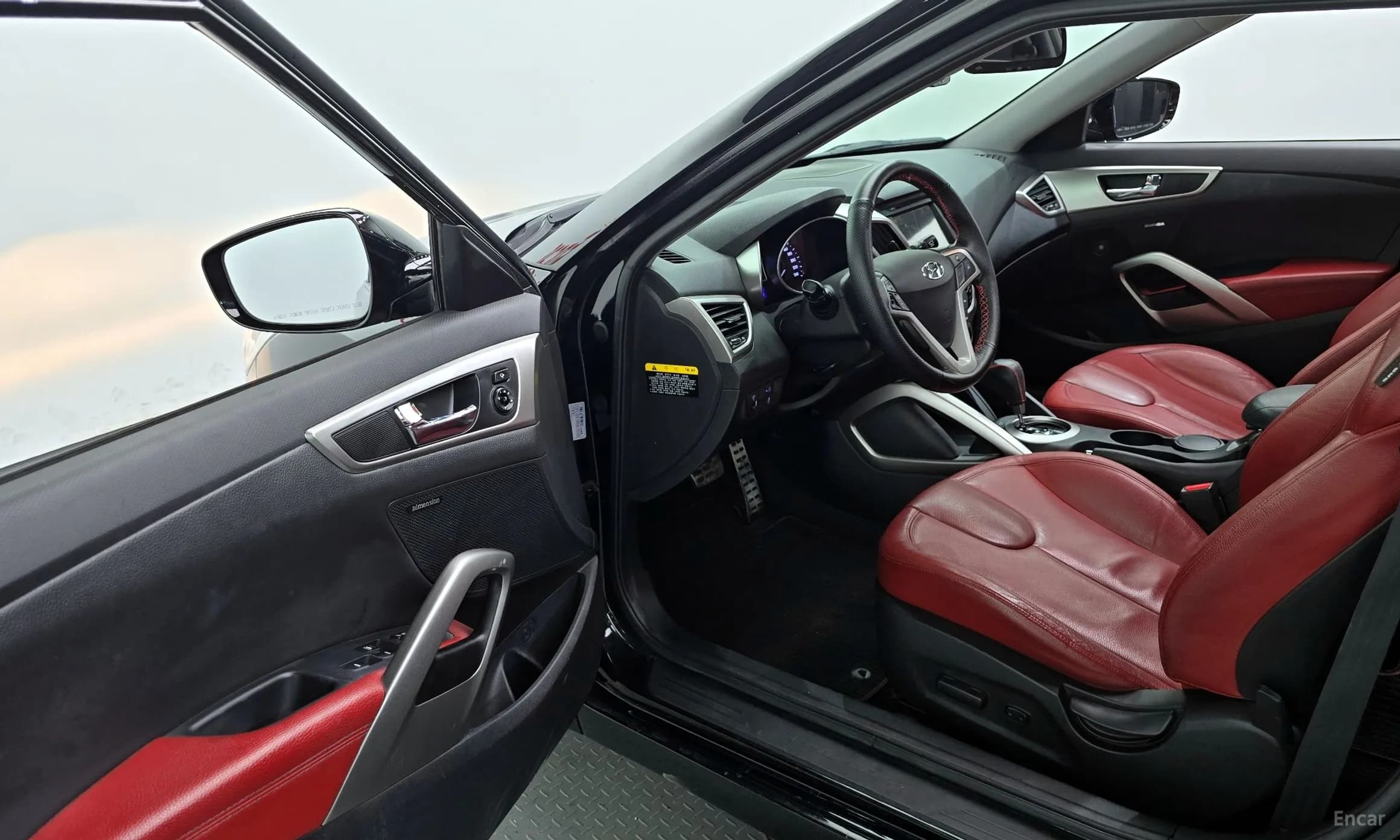 Veloster