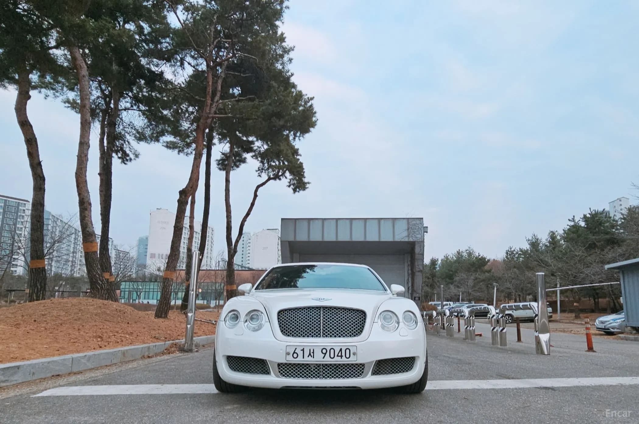 Flying Spur Gen 1