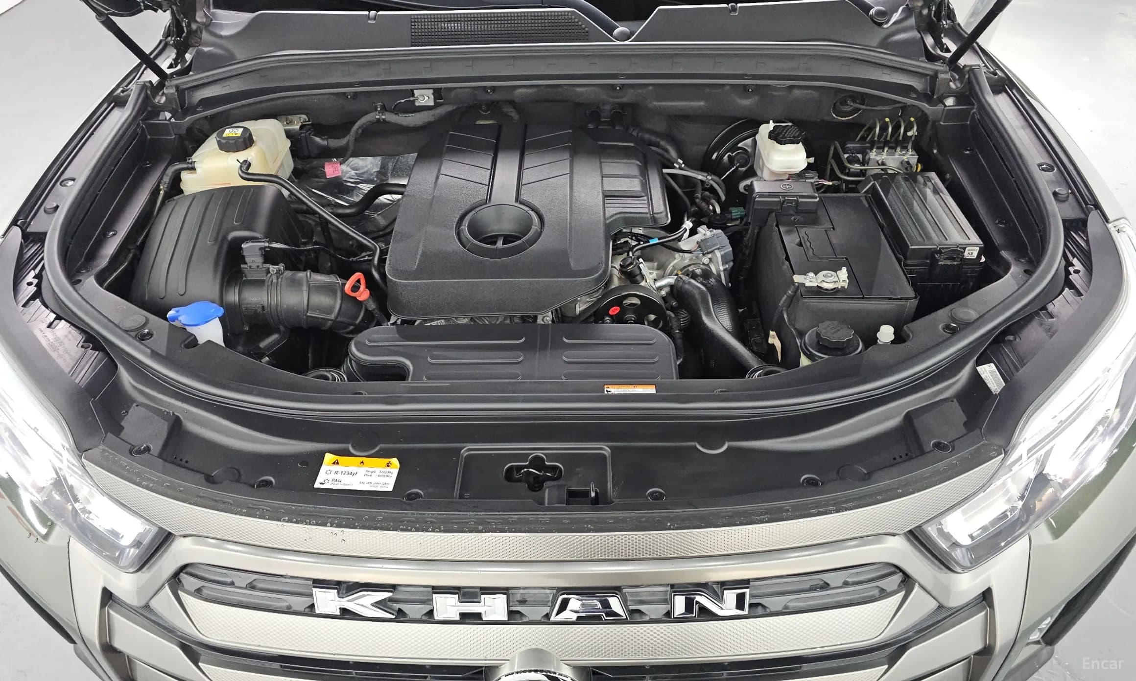 Rexton Sports Khan