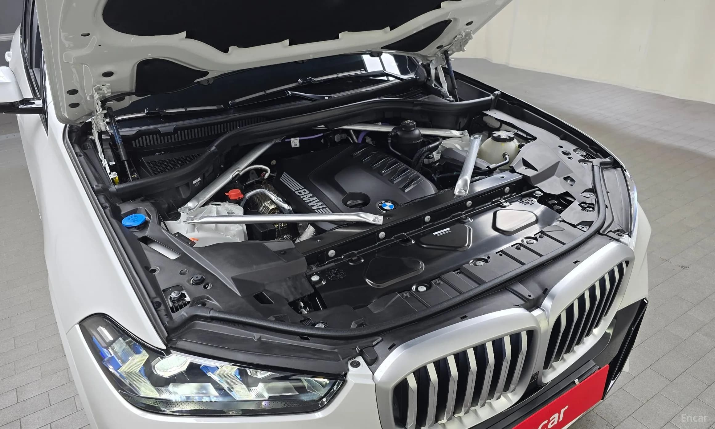 X5 (G05)