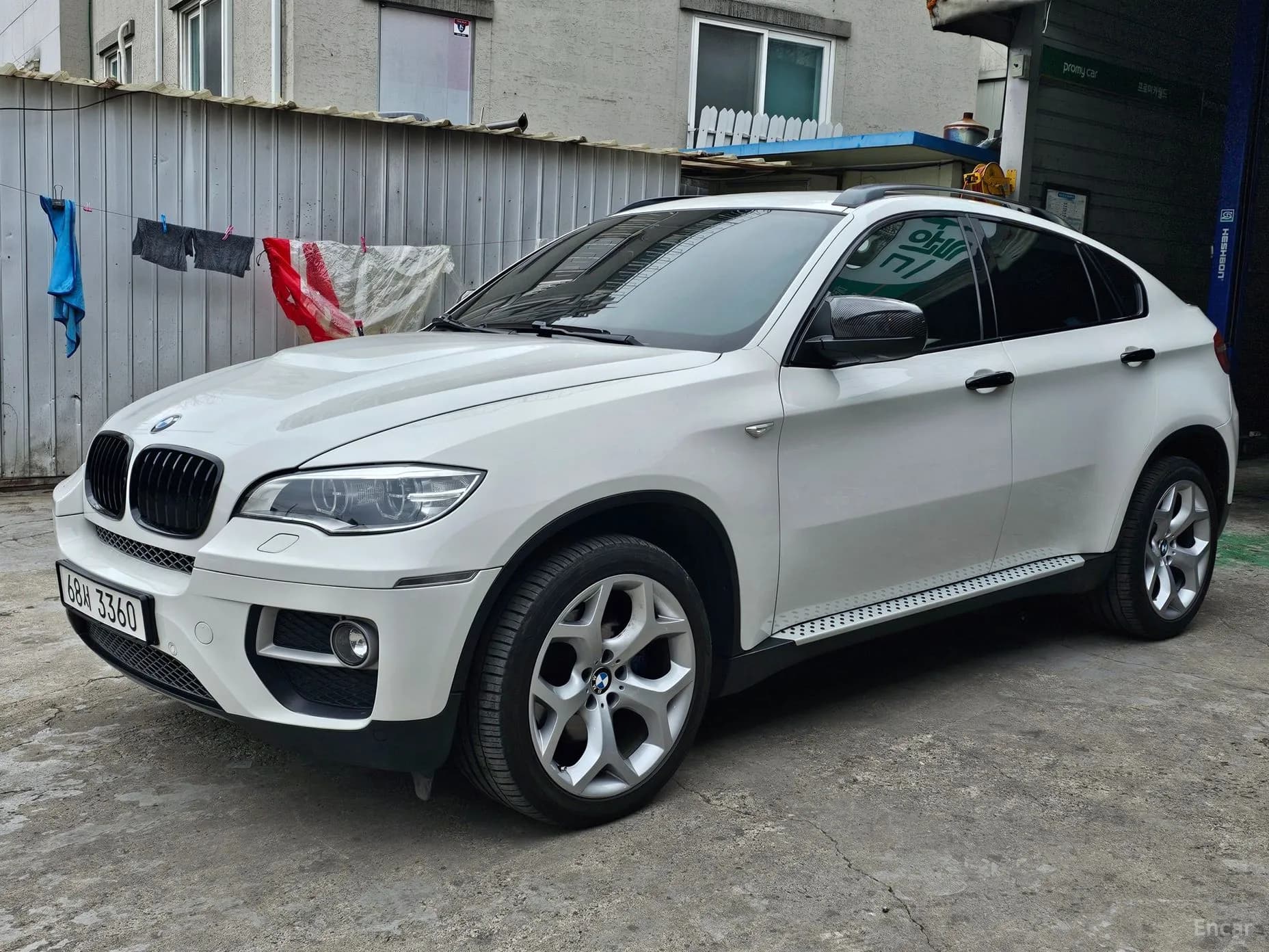 X6 (E71)
