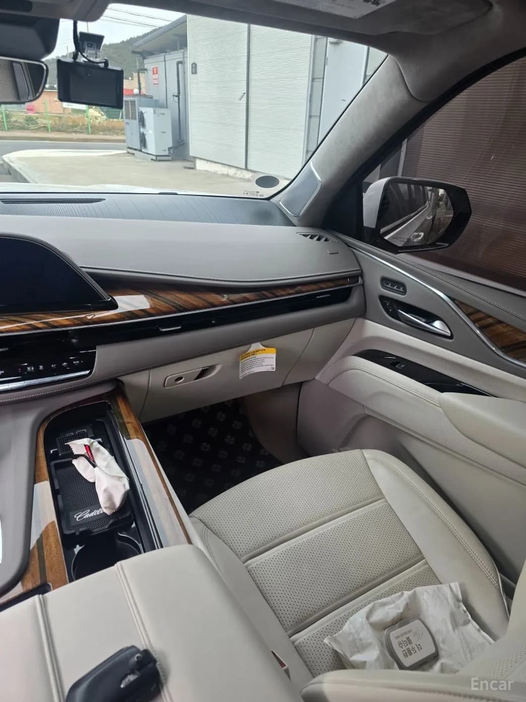 Escalade 5th Generation