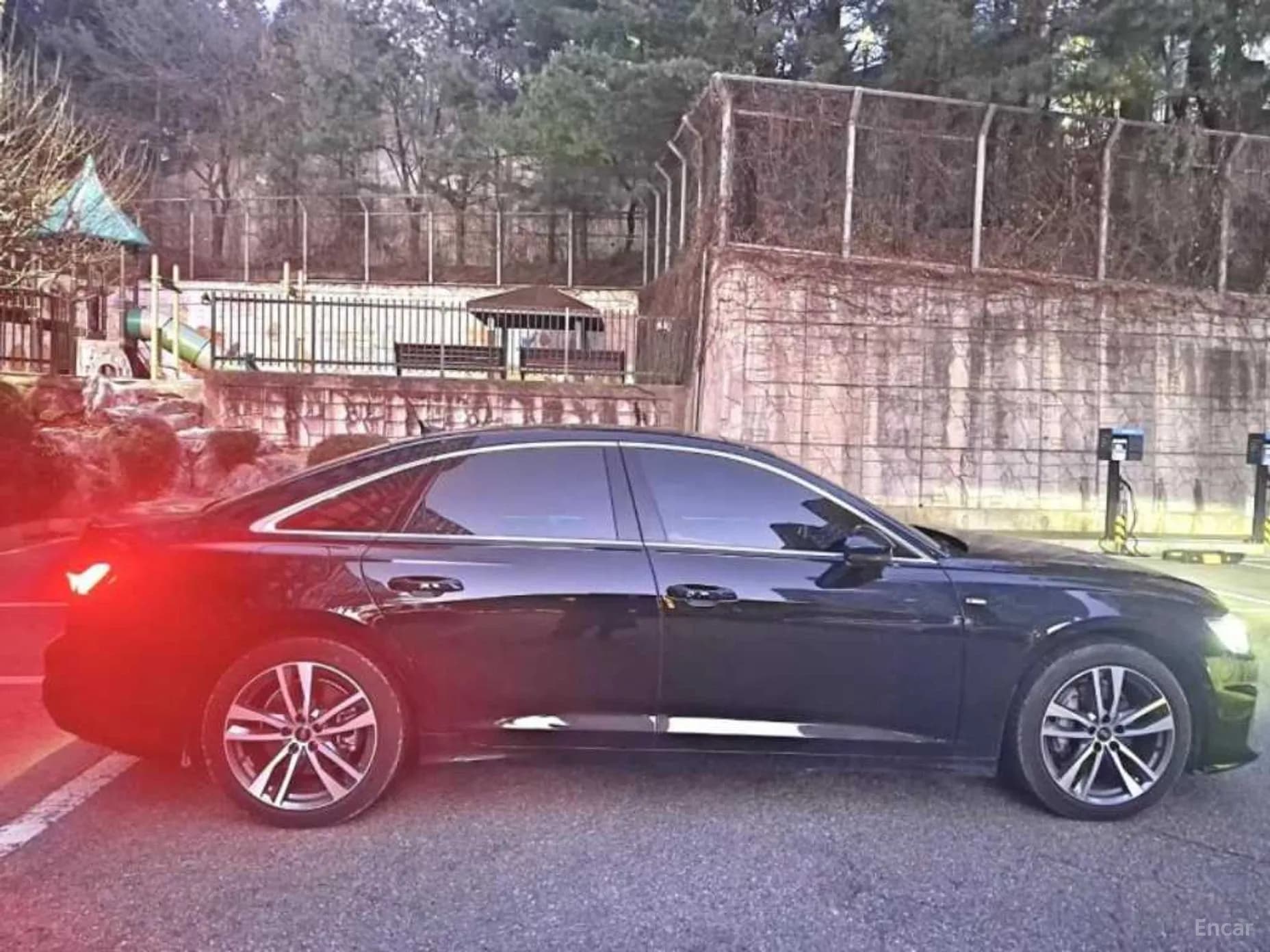 A6 (C8)