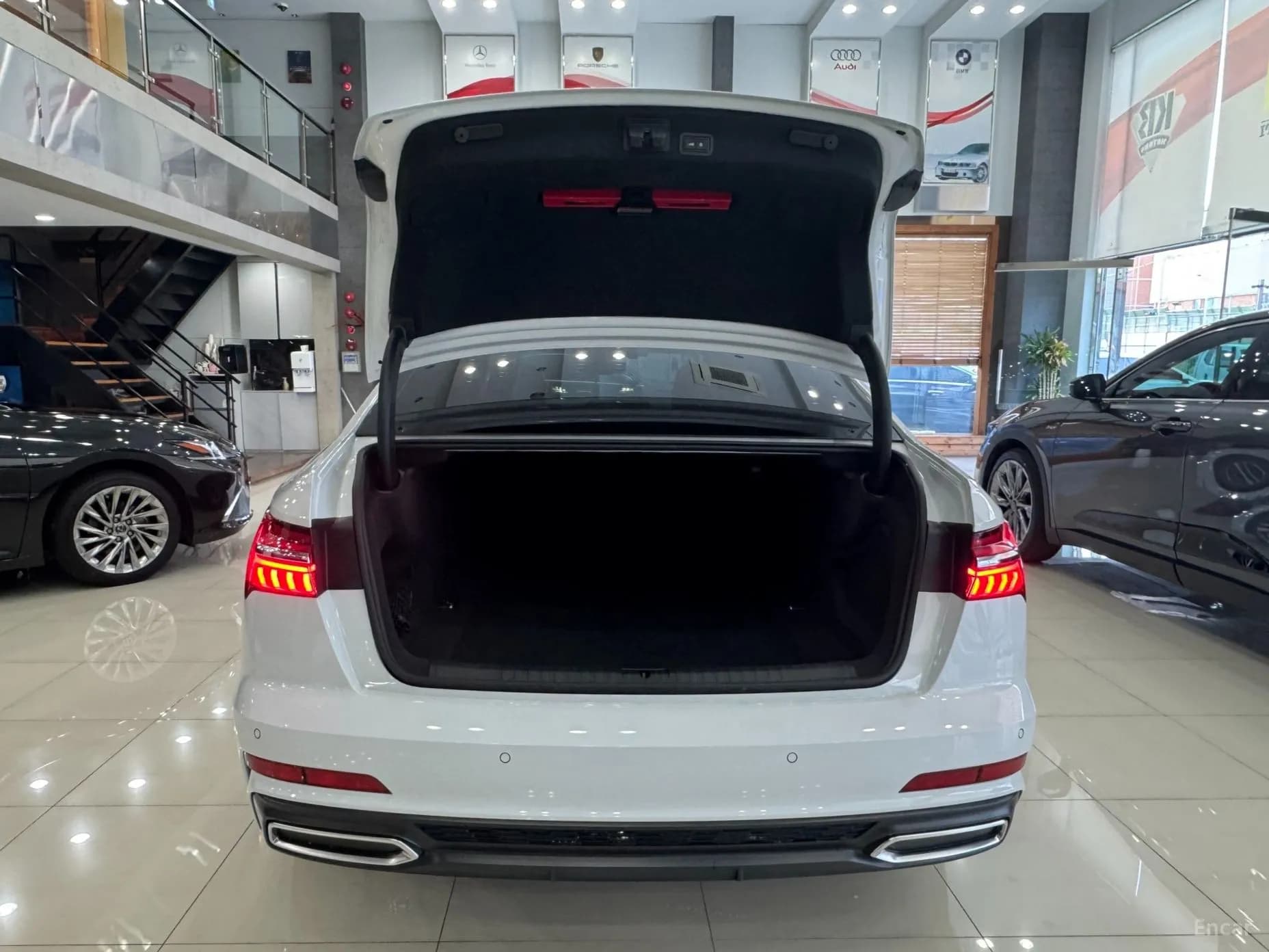 A6 (C8)