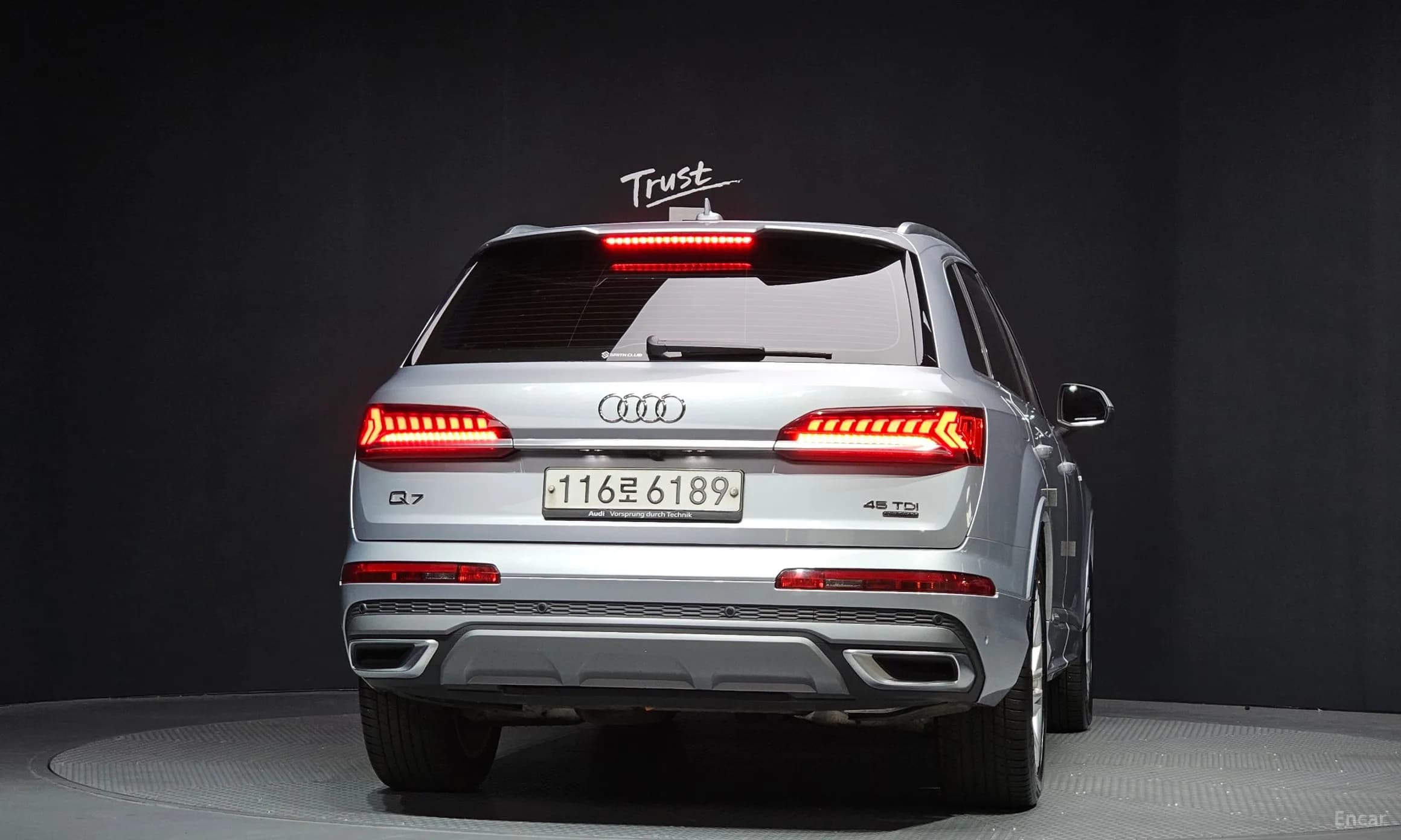 Q7 (4M)