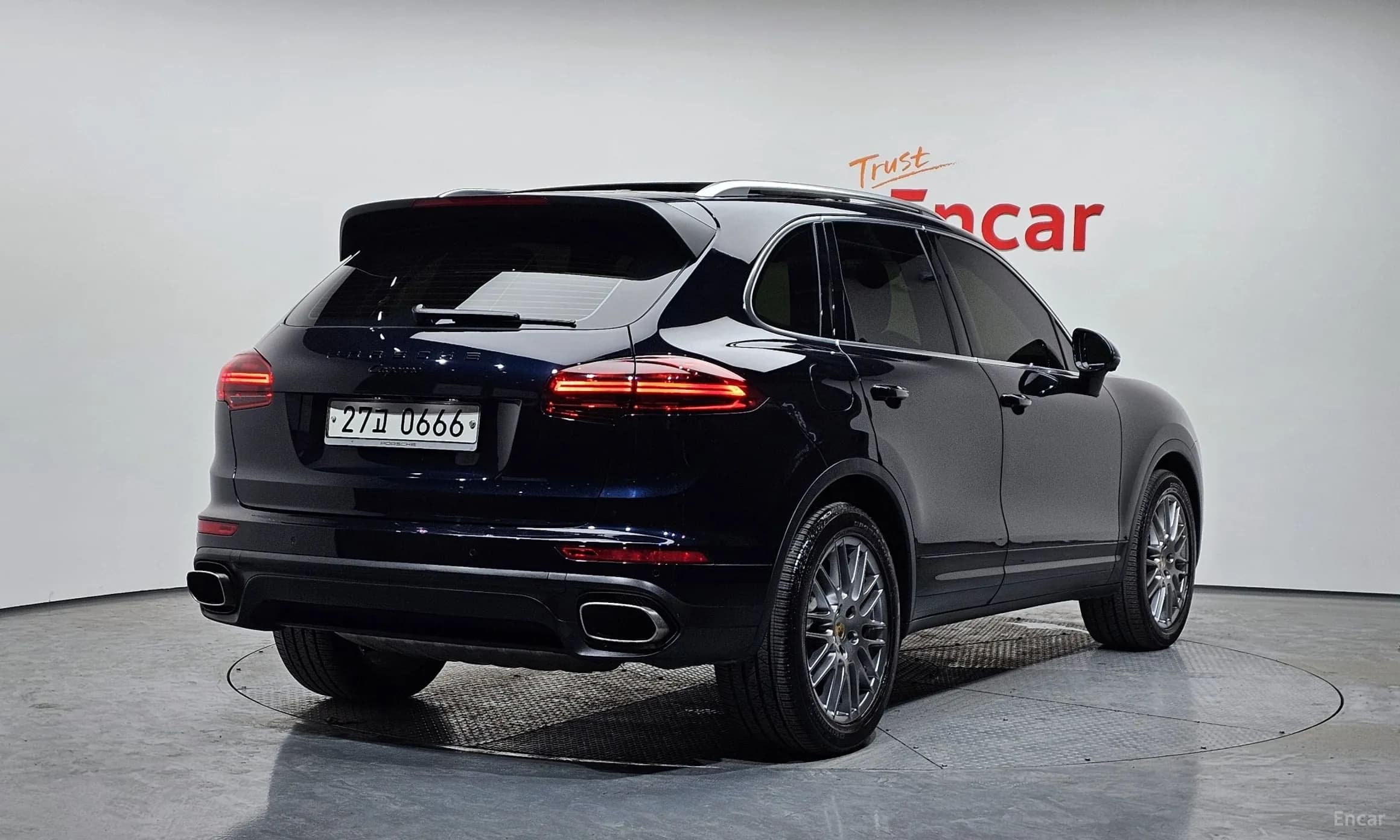 New Cayenne