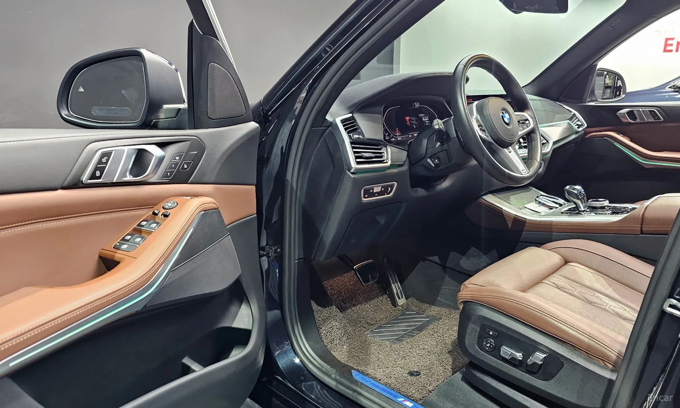 X5 (G05)