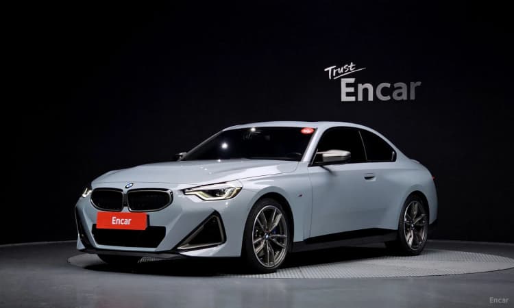 2 Series (G42)