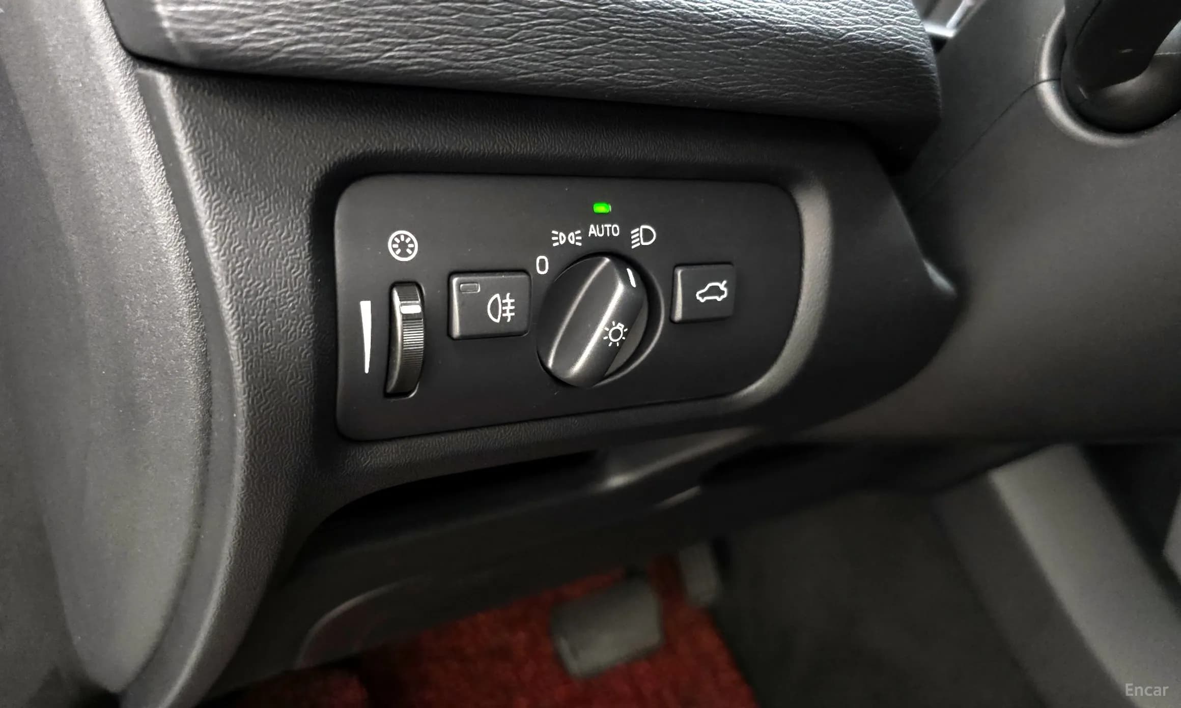 V40 Cross Country