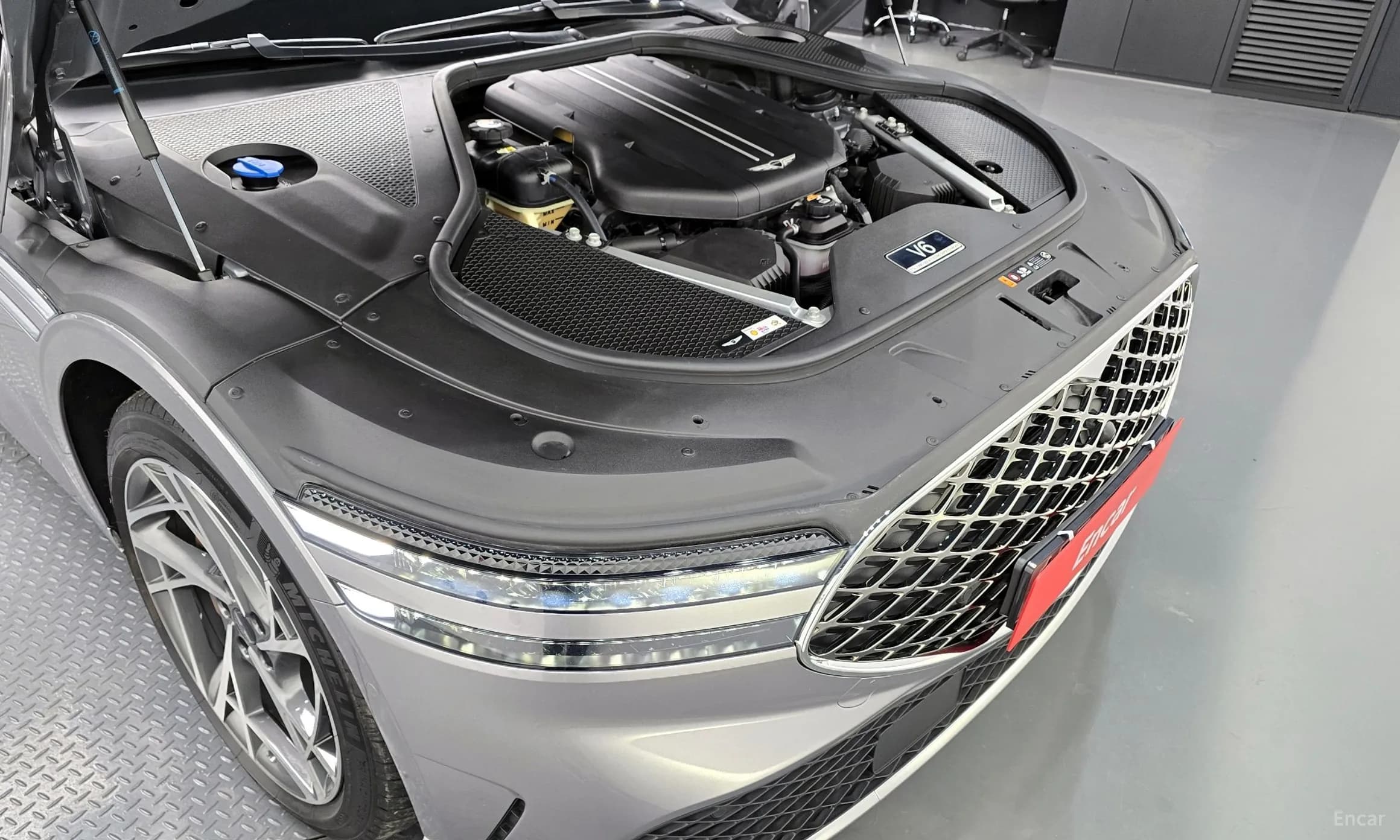 G90 (RS4)