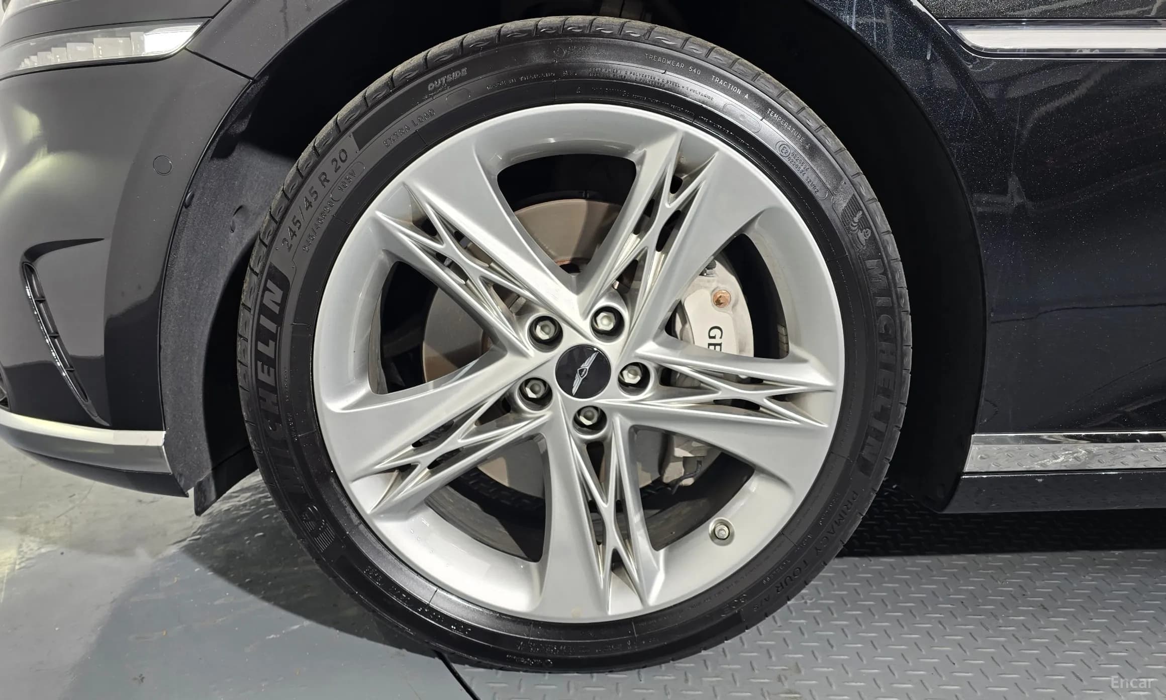 G90 (RS4)
