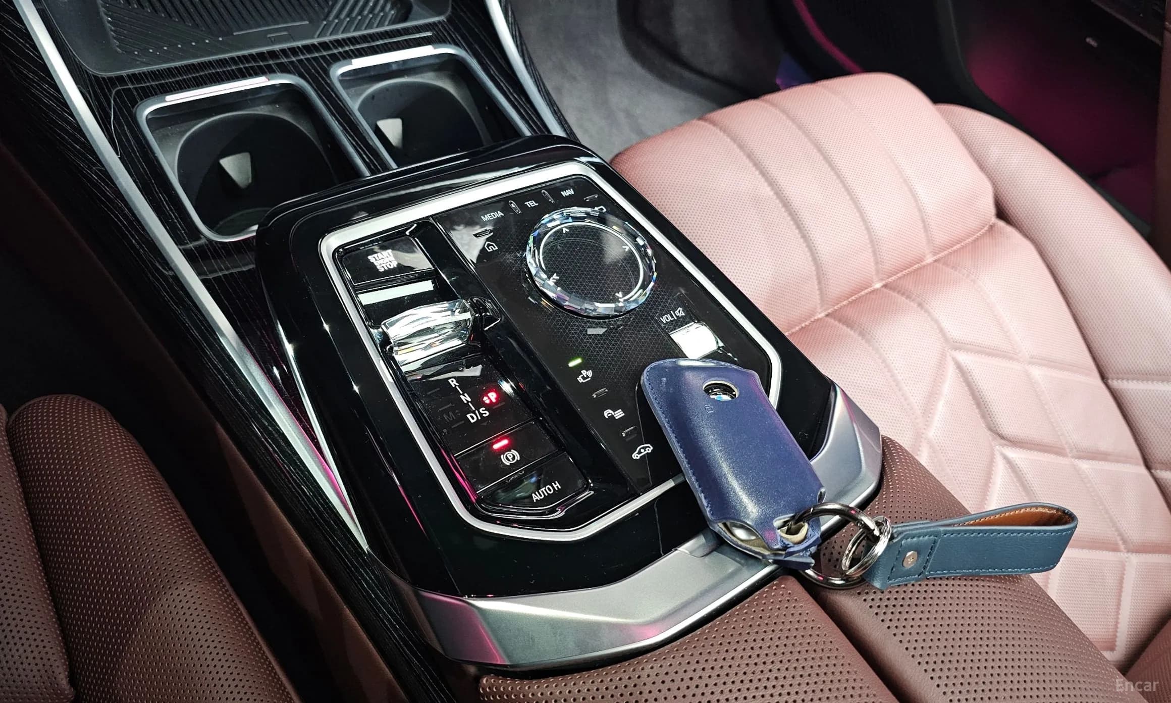 7 Series (G70)