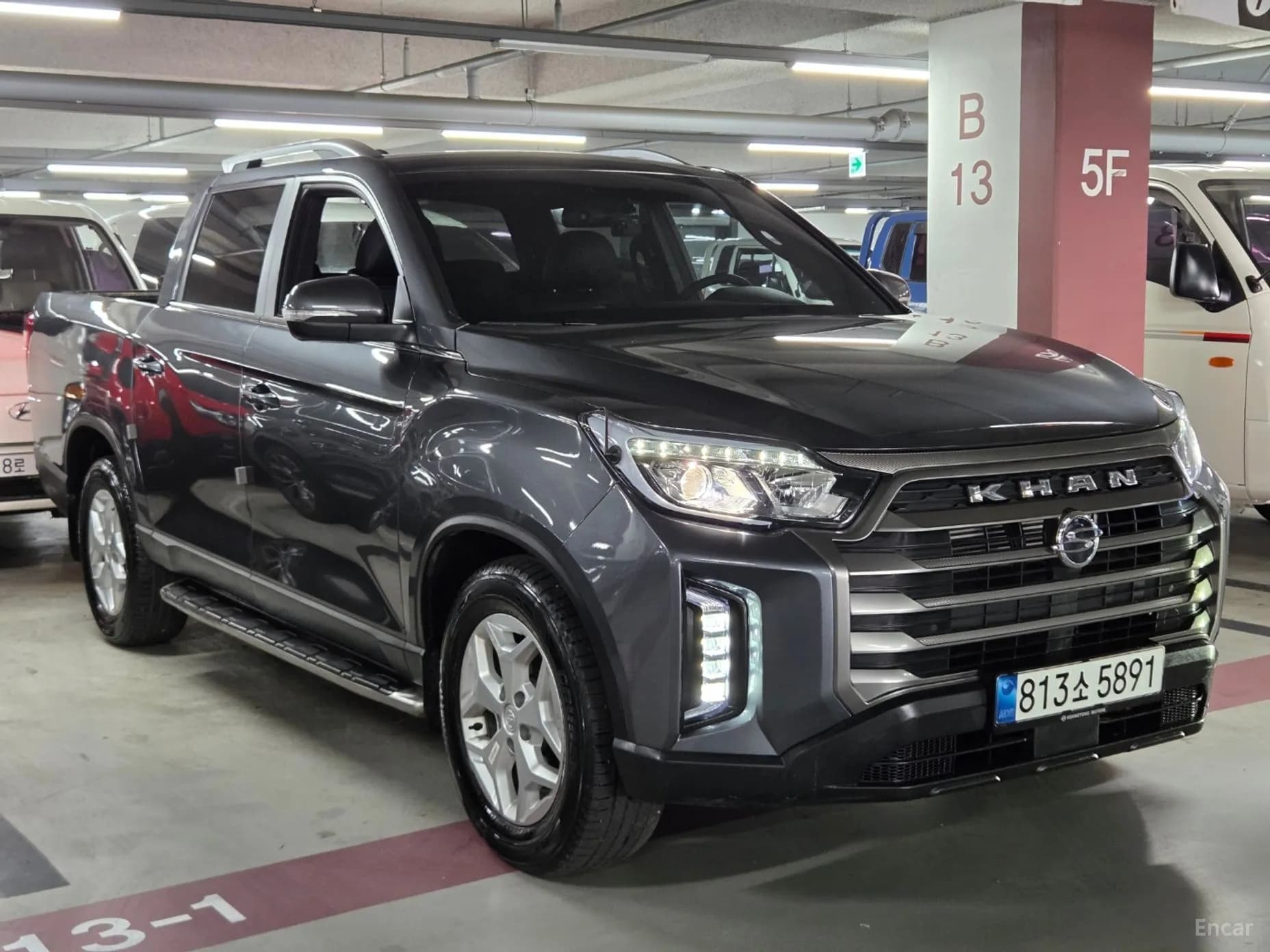Rexton Sports Khan