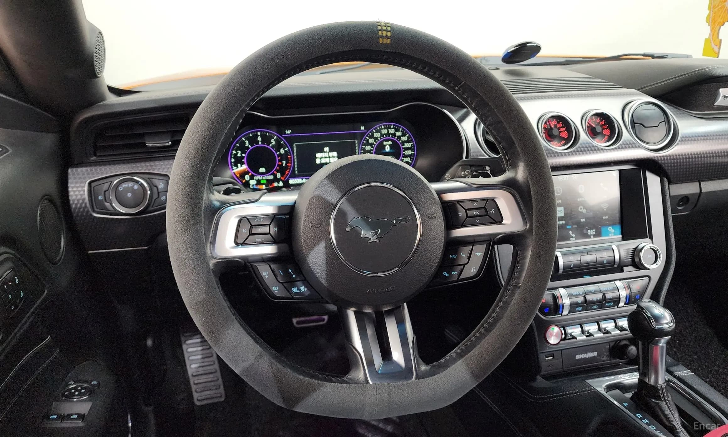 Mustang