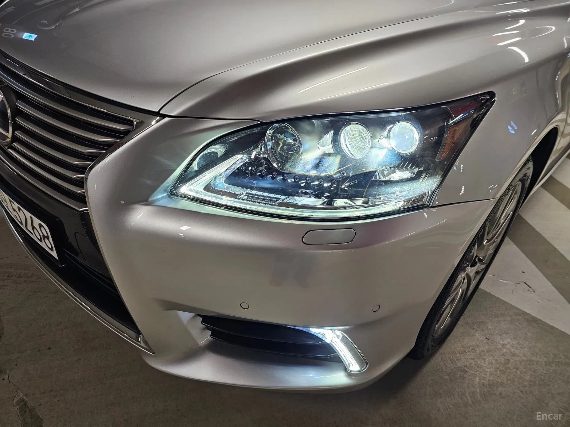 LS600hL
