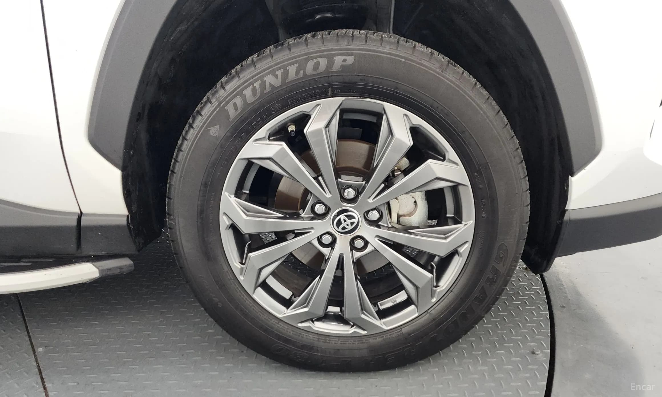 RAV4 5th Generation