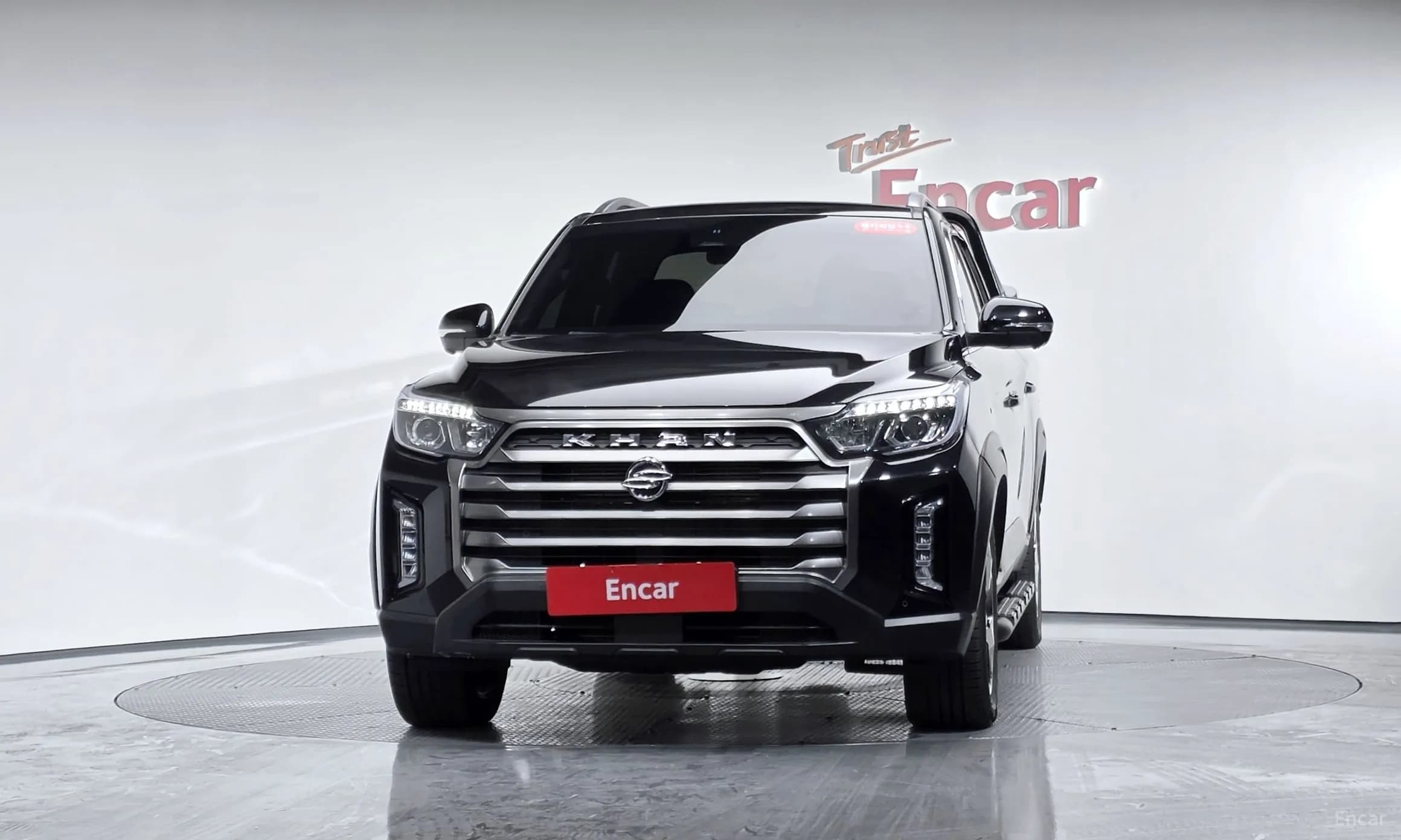 Rexton Sports Khan