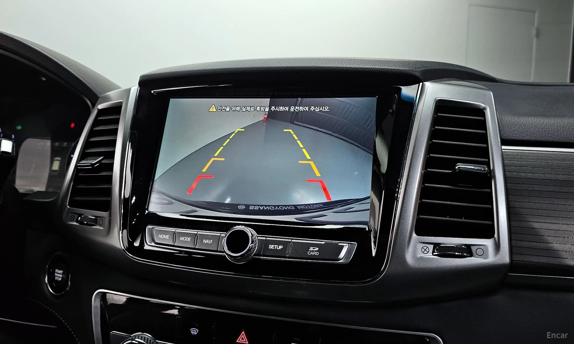 G4 Rexton