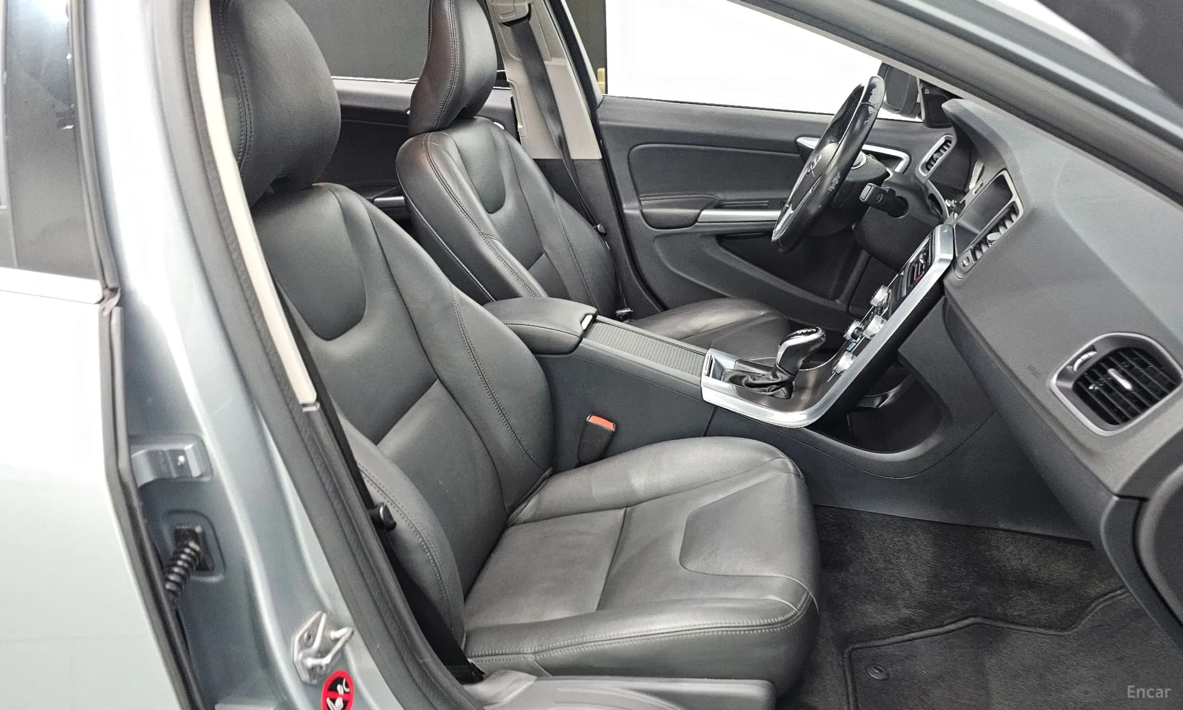 S60