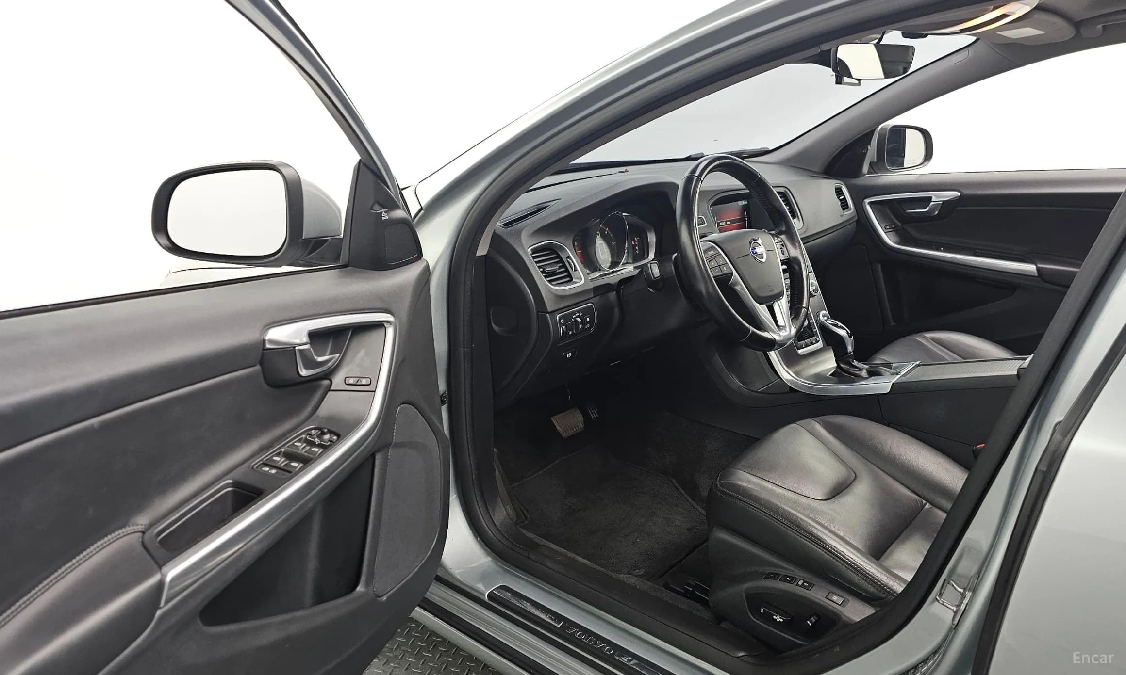 S60