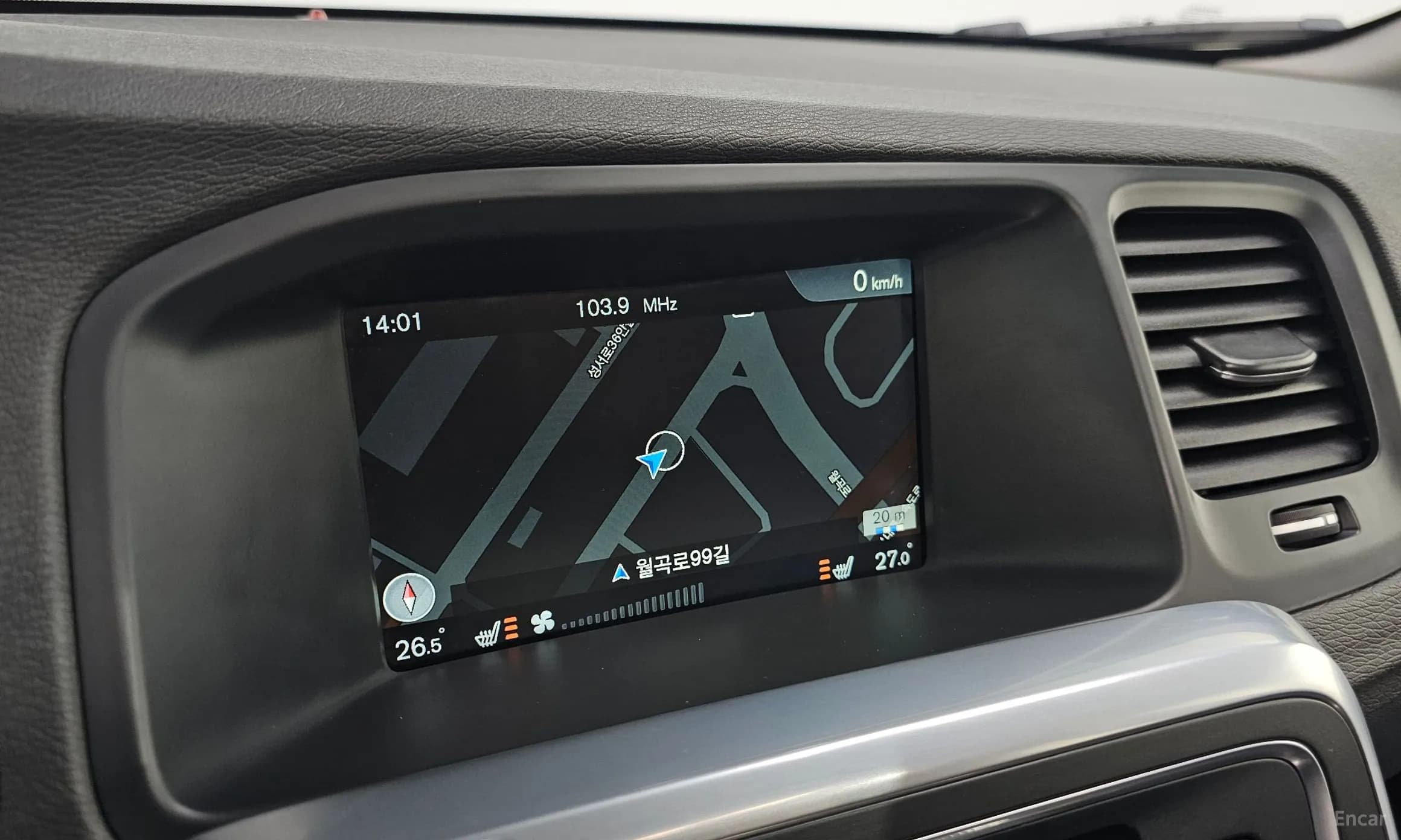 S60