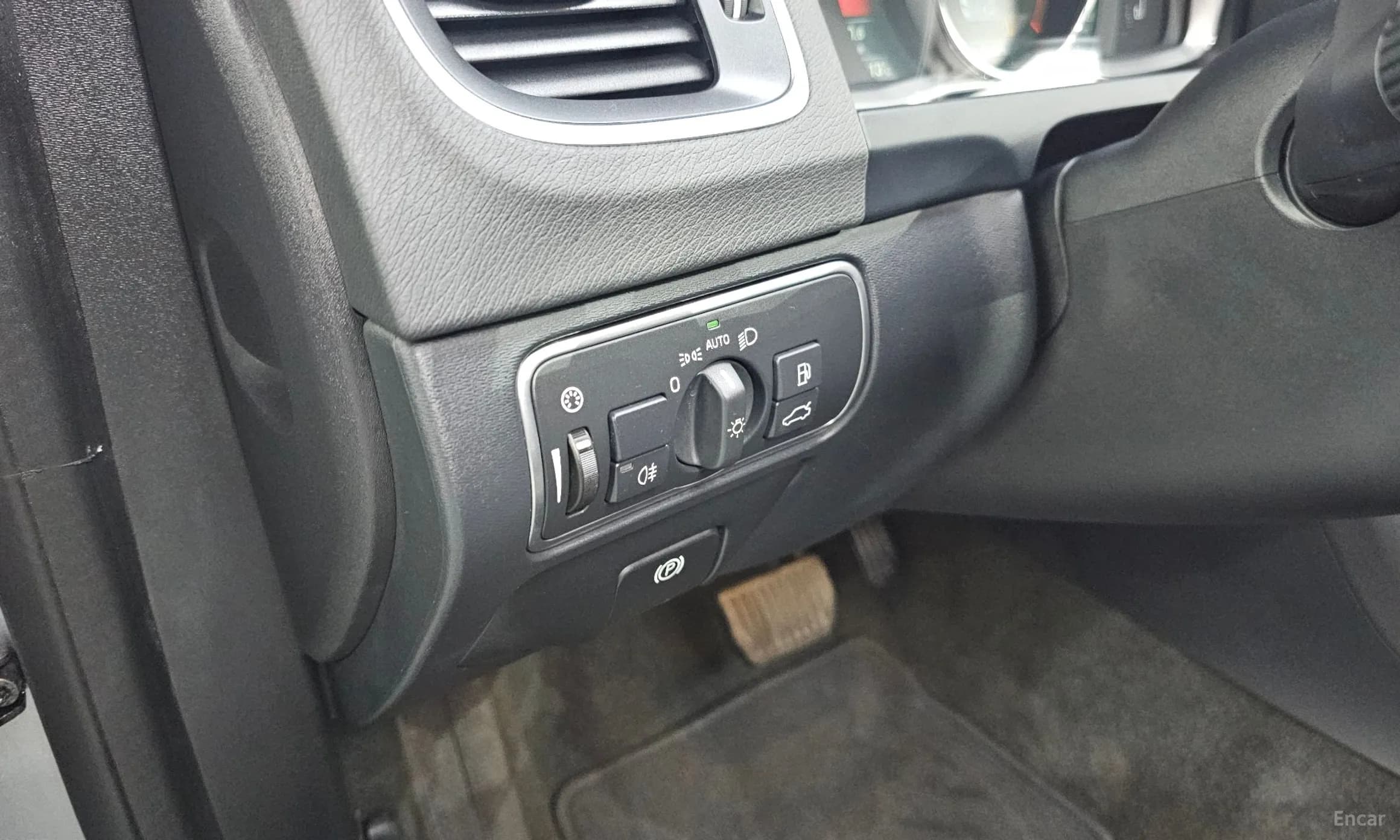 S60