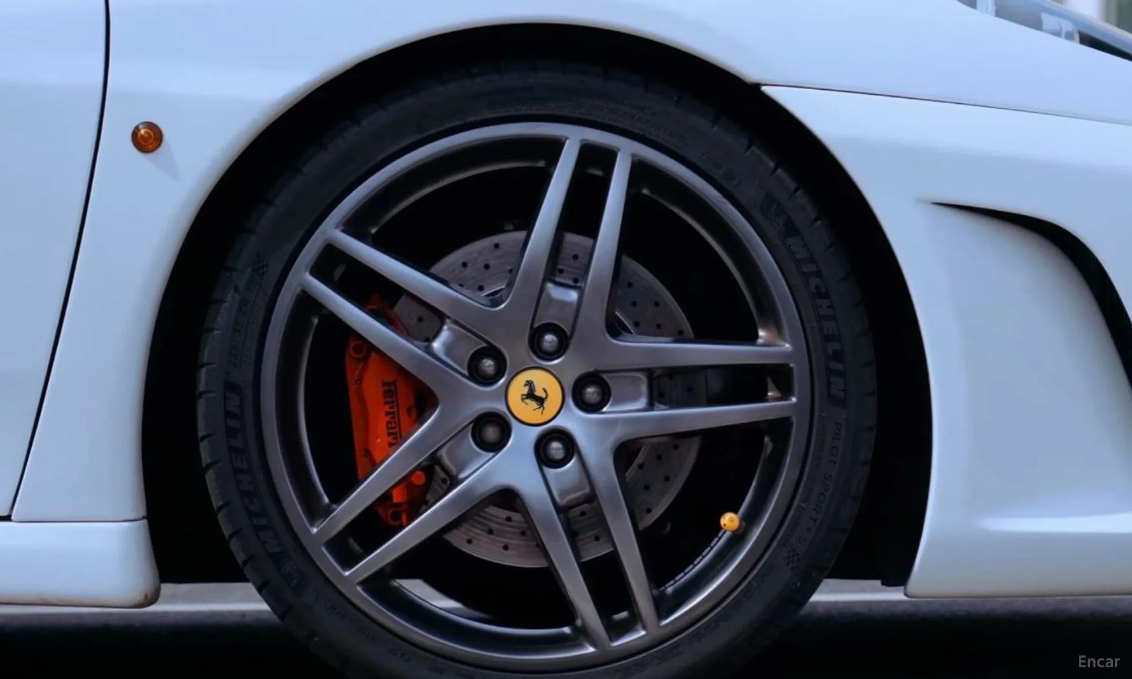 F430