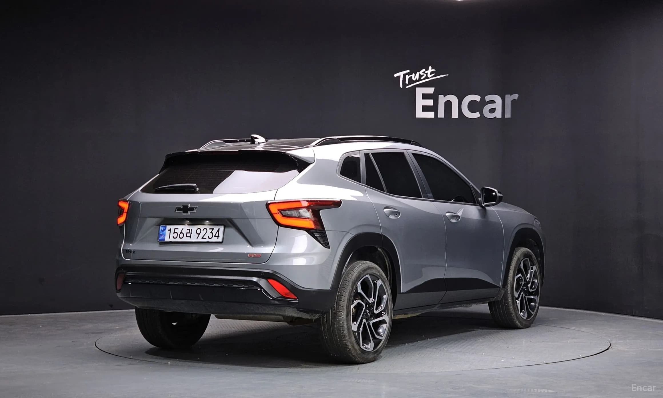 Trax Crossover