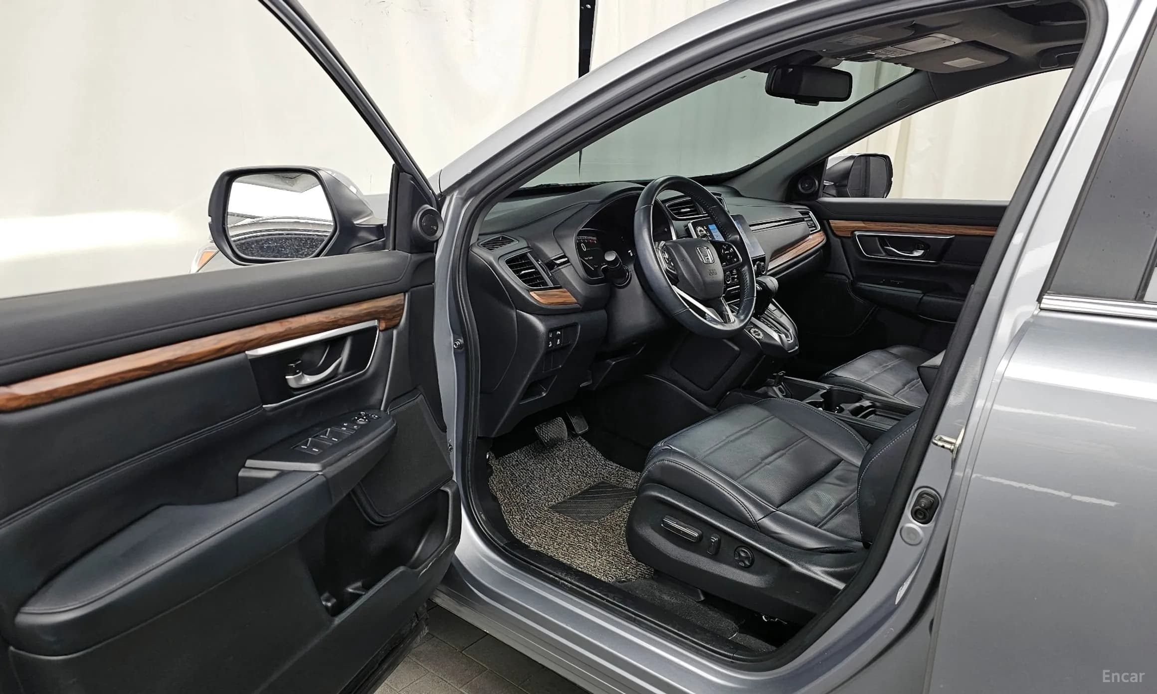 CR-V 5th generation