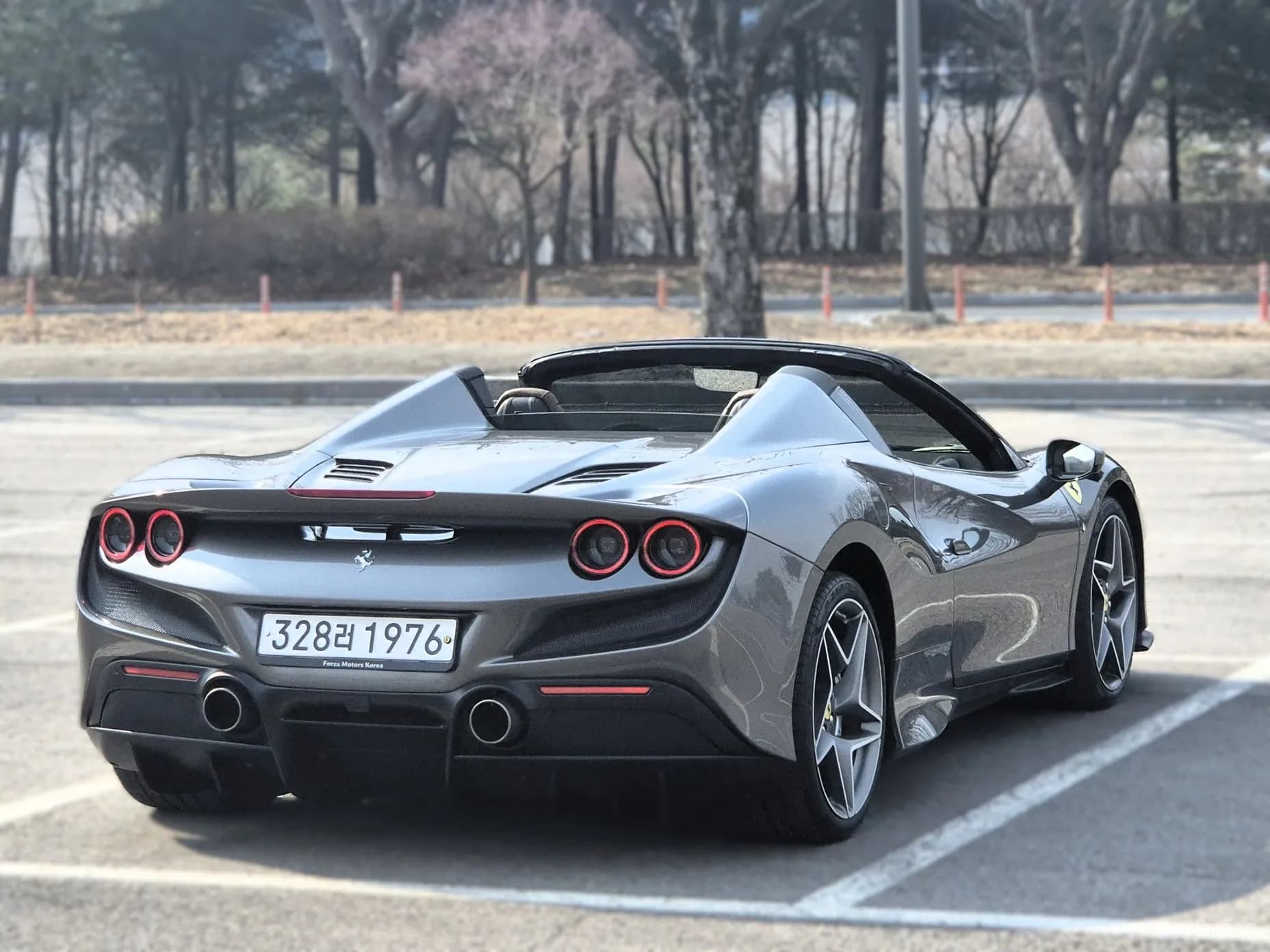 F8 Spider