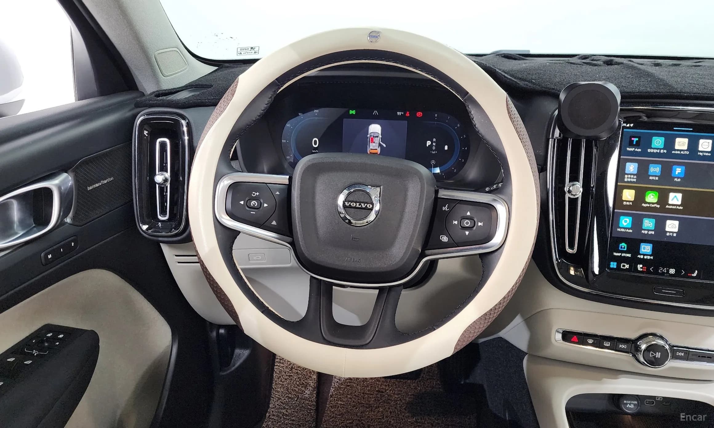 XC40