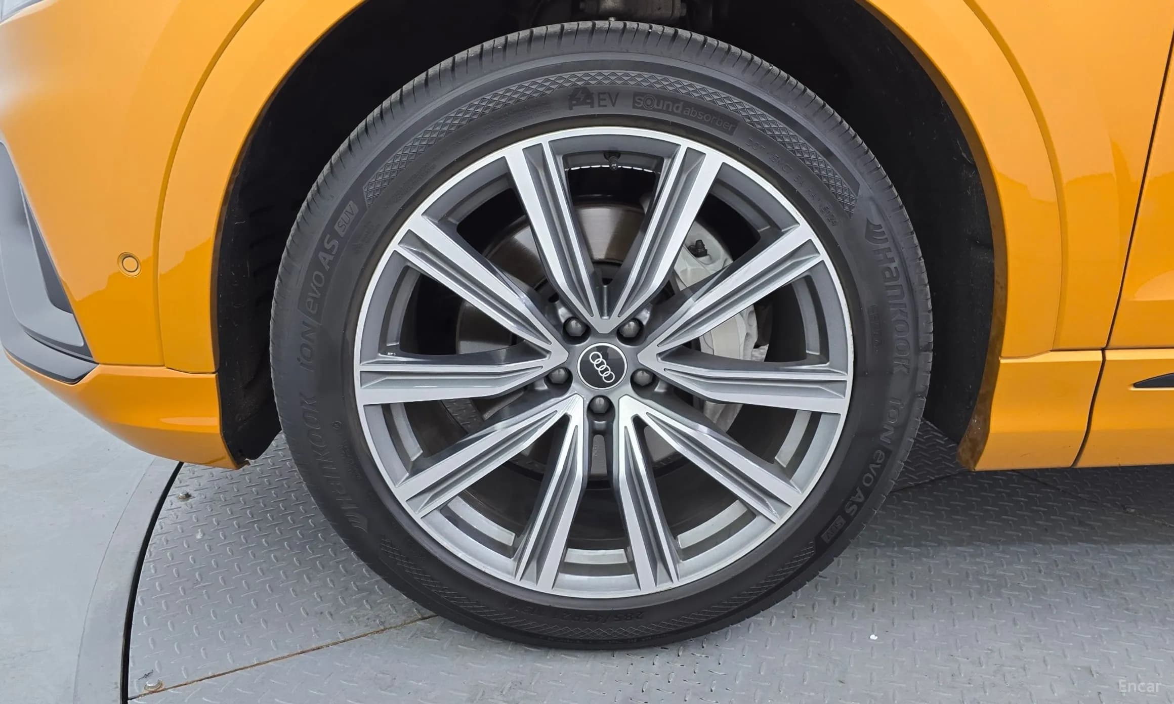 Q8 (4M)