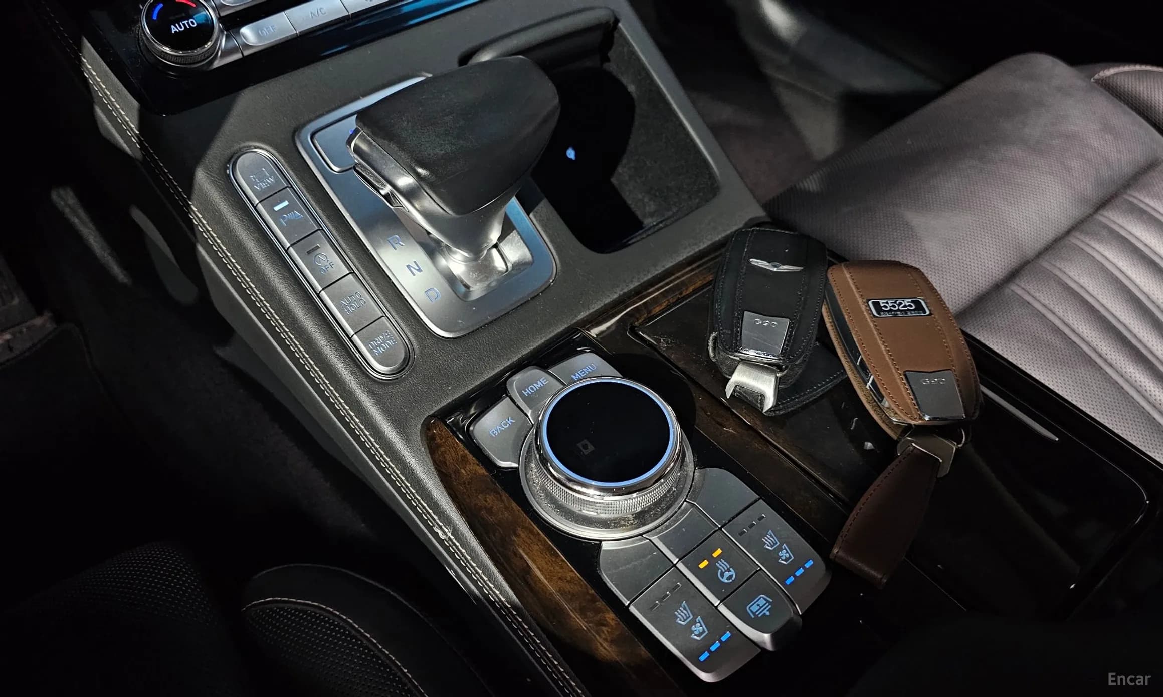 G90