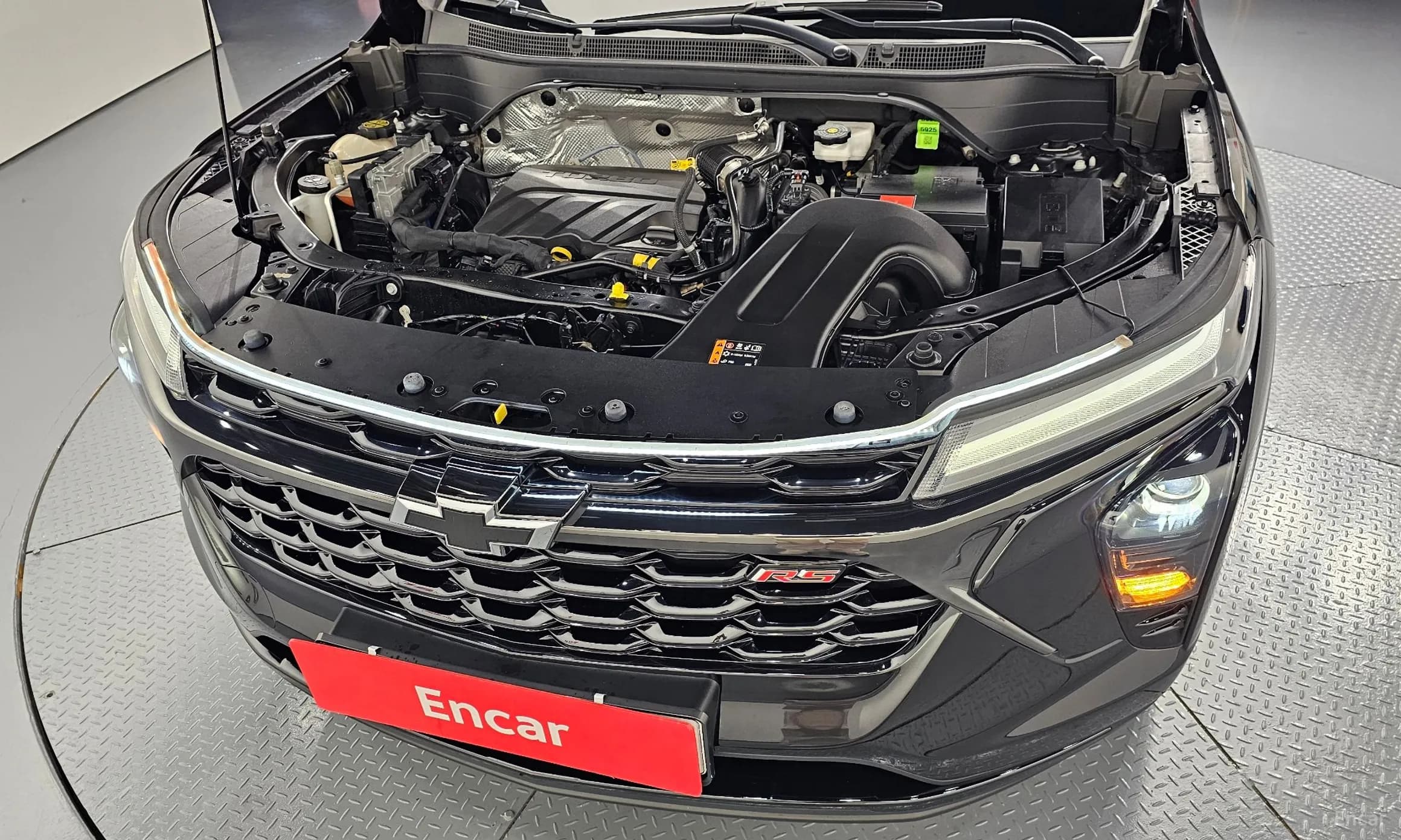 Trax Crossover